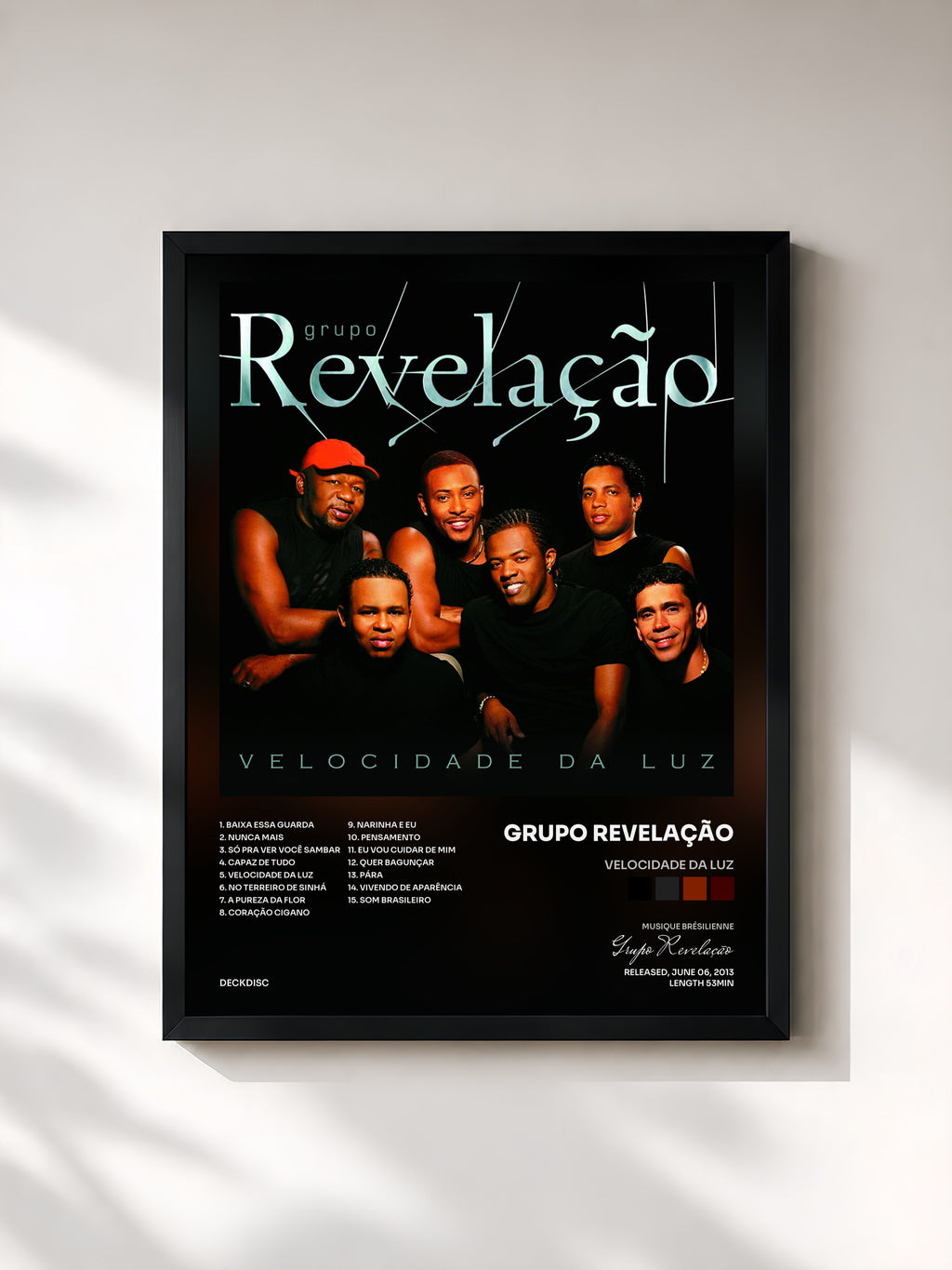 #noir Tableau de l'album Velocidade da Luz de Grupo Revelação, cadre noir, imprimé et encadré en France