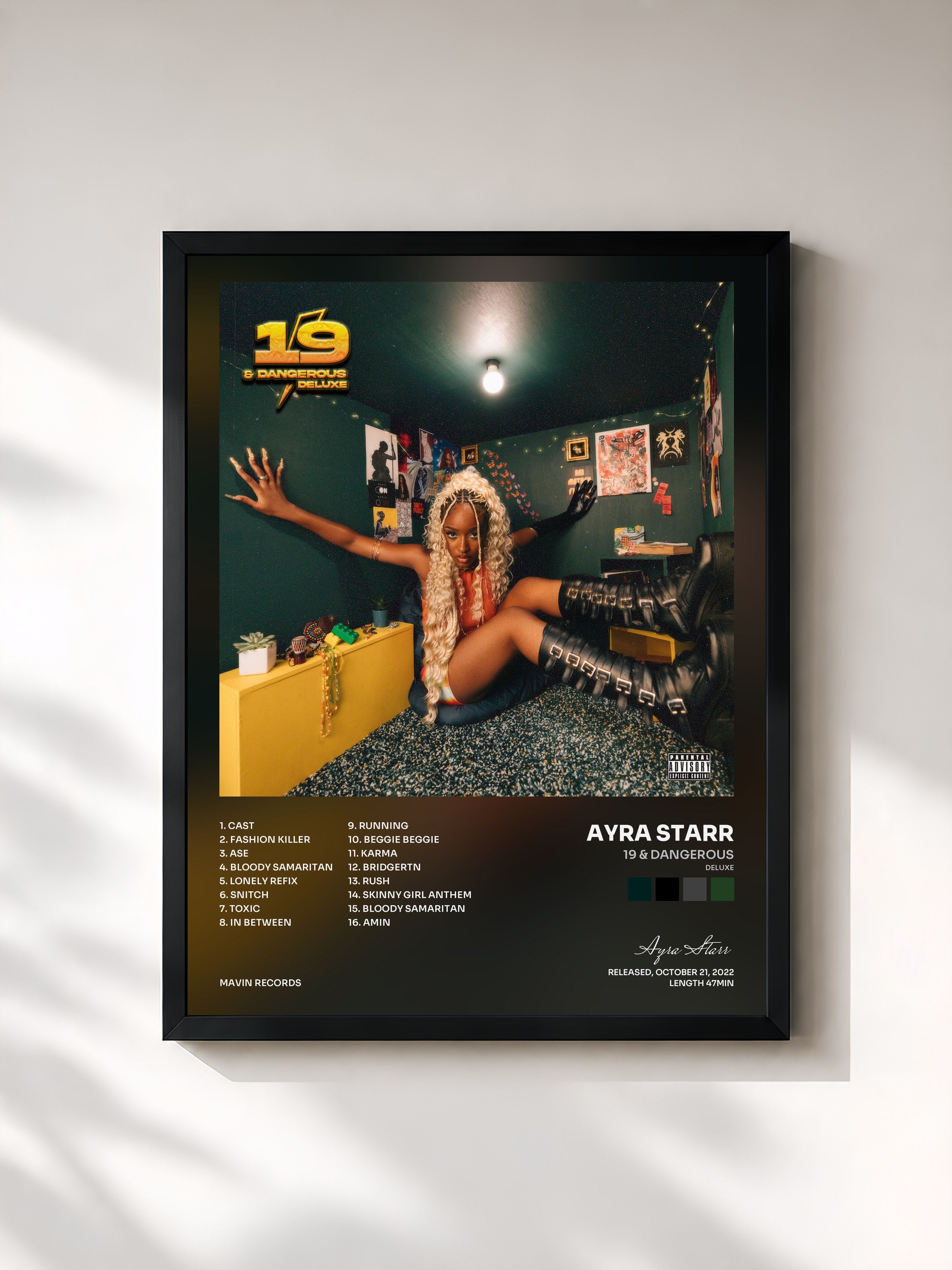 #noir Tableau de l'album 19 & Dangerous (Deluxe) de Ayra Starr, cadre noir, imprimé et encadré en France