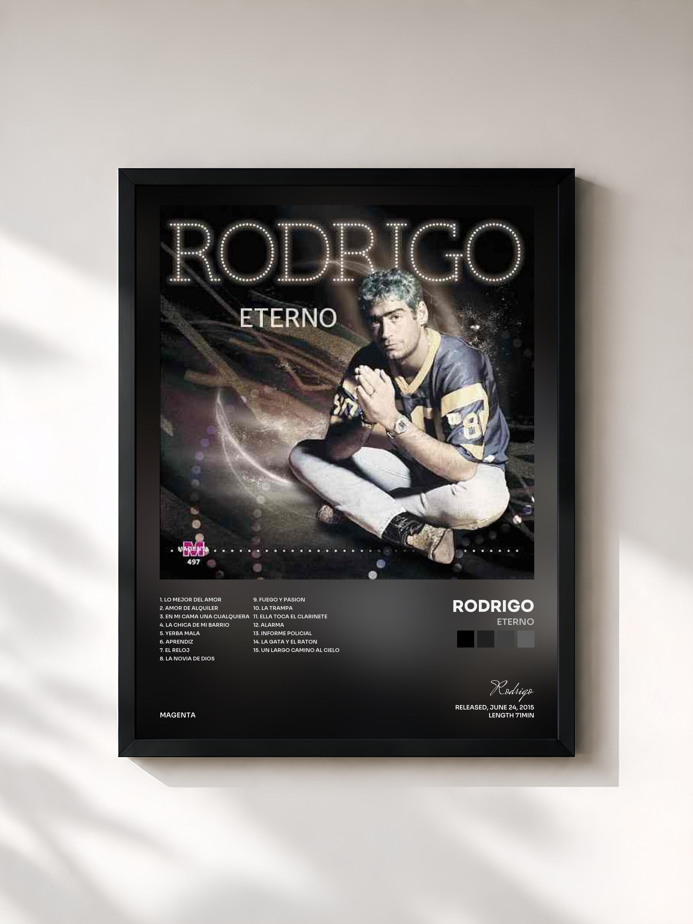 #noir Tableau de l'album Eterno de Rodrigo, cadre noir, imprimé et encadré en France
