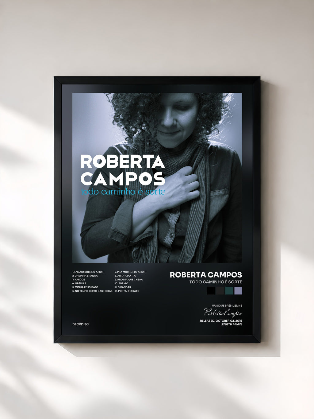 #noir Tableau de l'album Todo Caminho É Sorte de Roberta Campos, cadre noir, imprimé et encadré en France