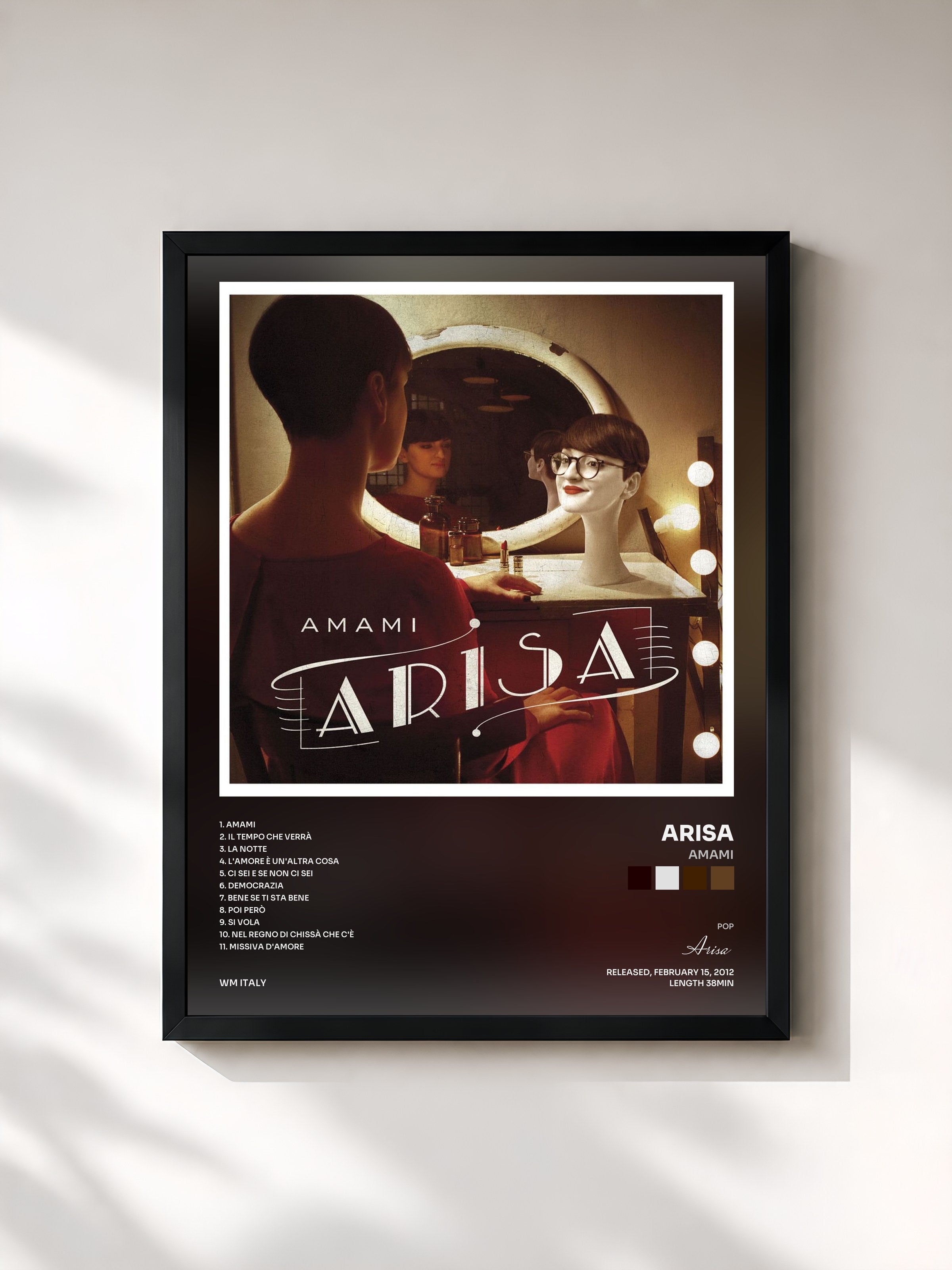 #noir Tableau de l'album Amami de Arisa, cadre noir, imprimé et encadré en France