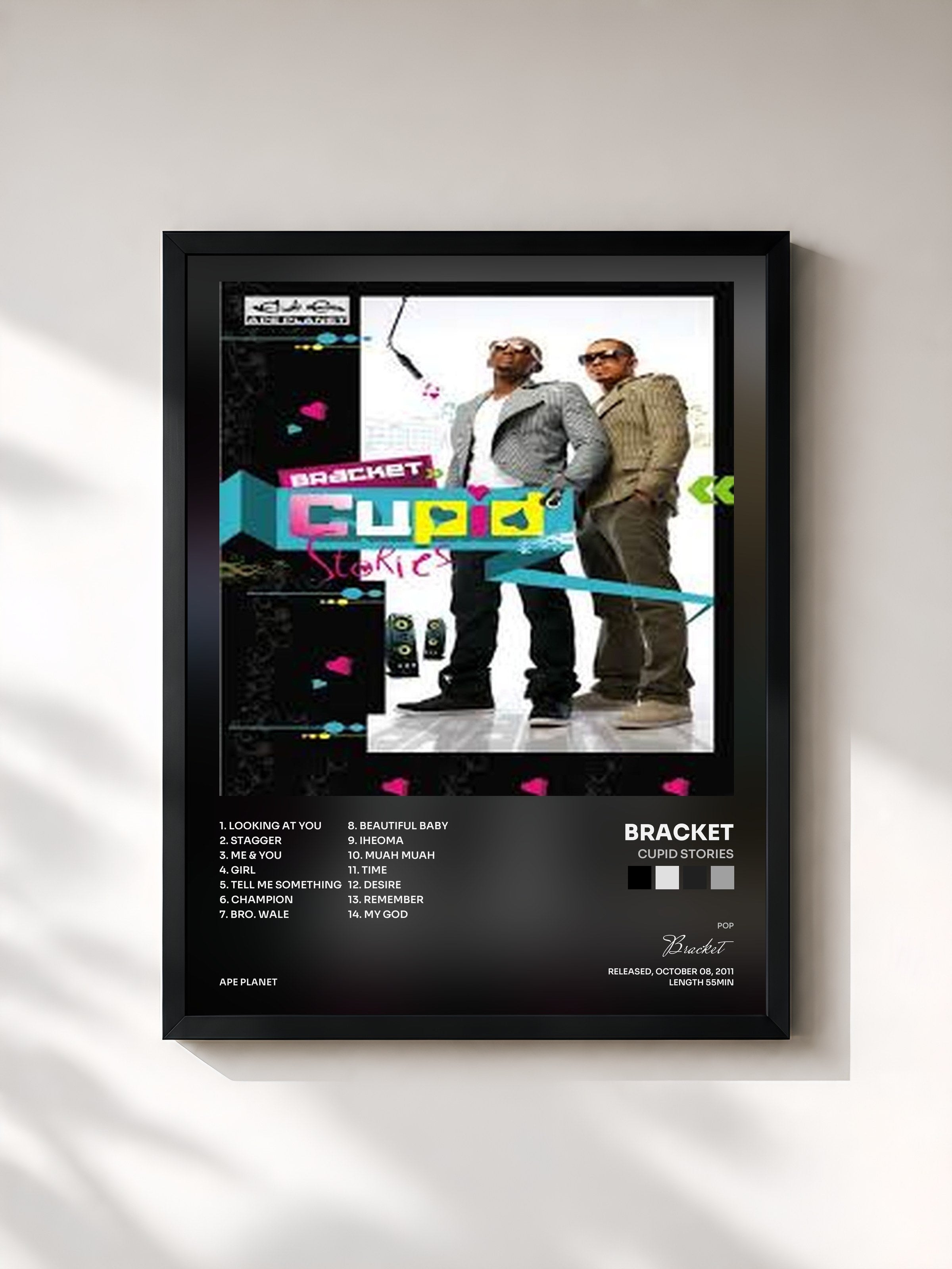 #noir Tableau de l'album Cupid Stories de Bracket, cadre noir, imprimé et encadré en France