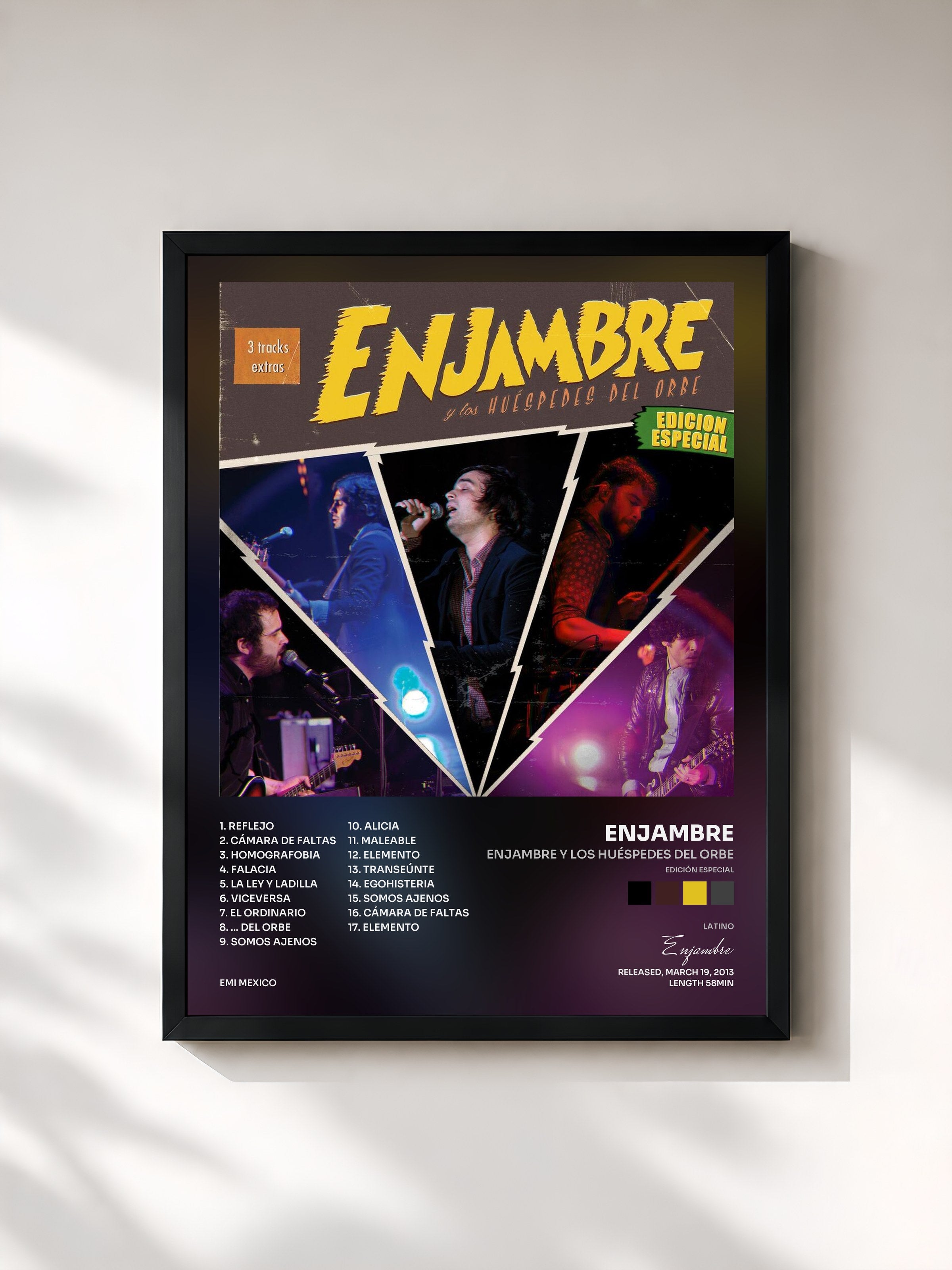 #noir Tableau de l'album Enjambre Y Los Huéspedes Del Orbe (Edición Especial) de Enjambre, cadre noir, imprimé et encadré en France
