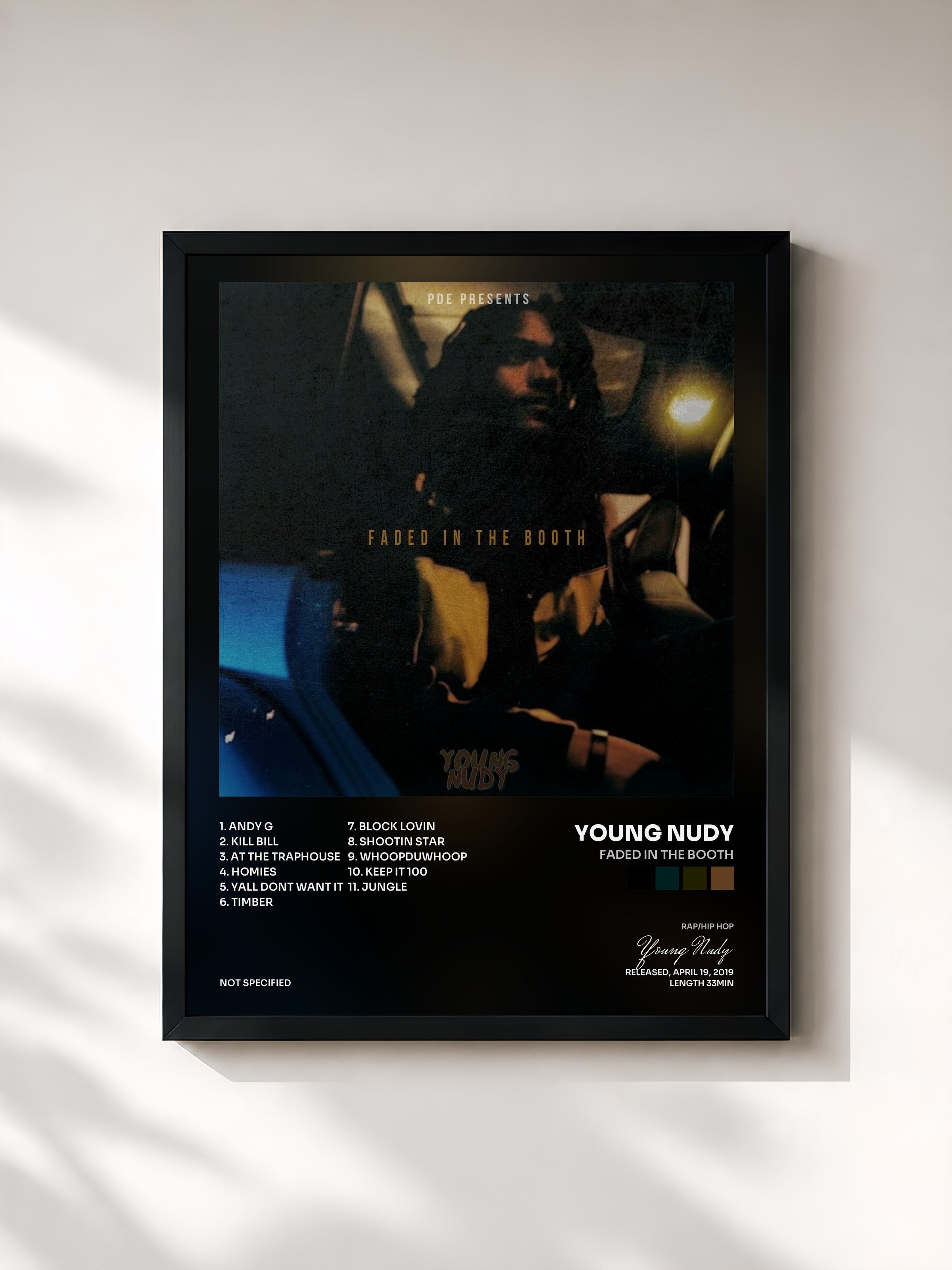 #noir Tableau de l'album Faded In The Booth de Young Nudy, cadre noir, imprimé et encadré en France