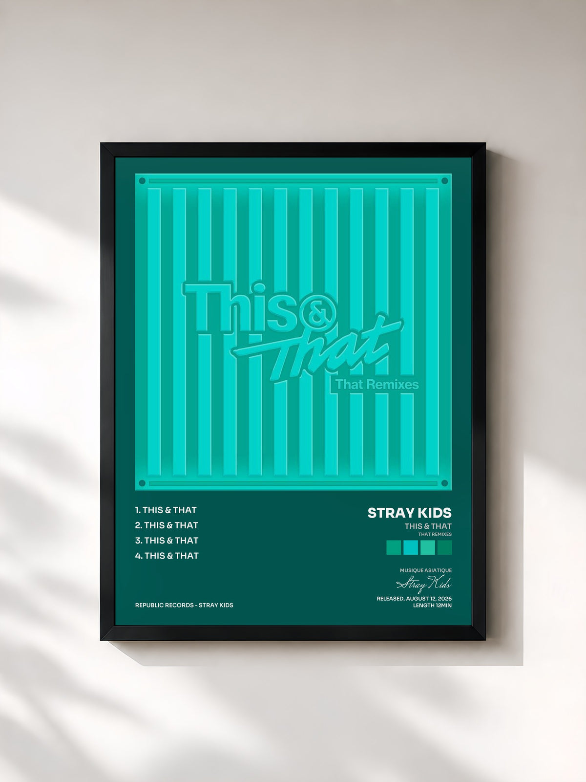 #noir Tableau de l'album This & That (That Remixes) de Stray Kids, cadre noir, imprimé et encadré en France