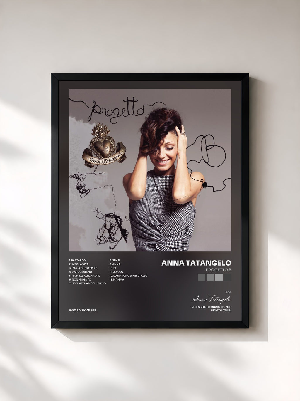 #noir Tableau de l'album Progetto B de Anna Tatangelo, cadre noir, imprimé et encadré en France