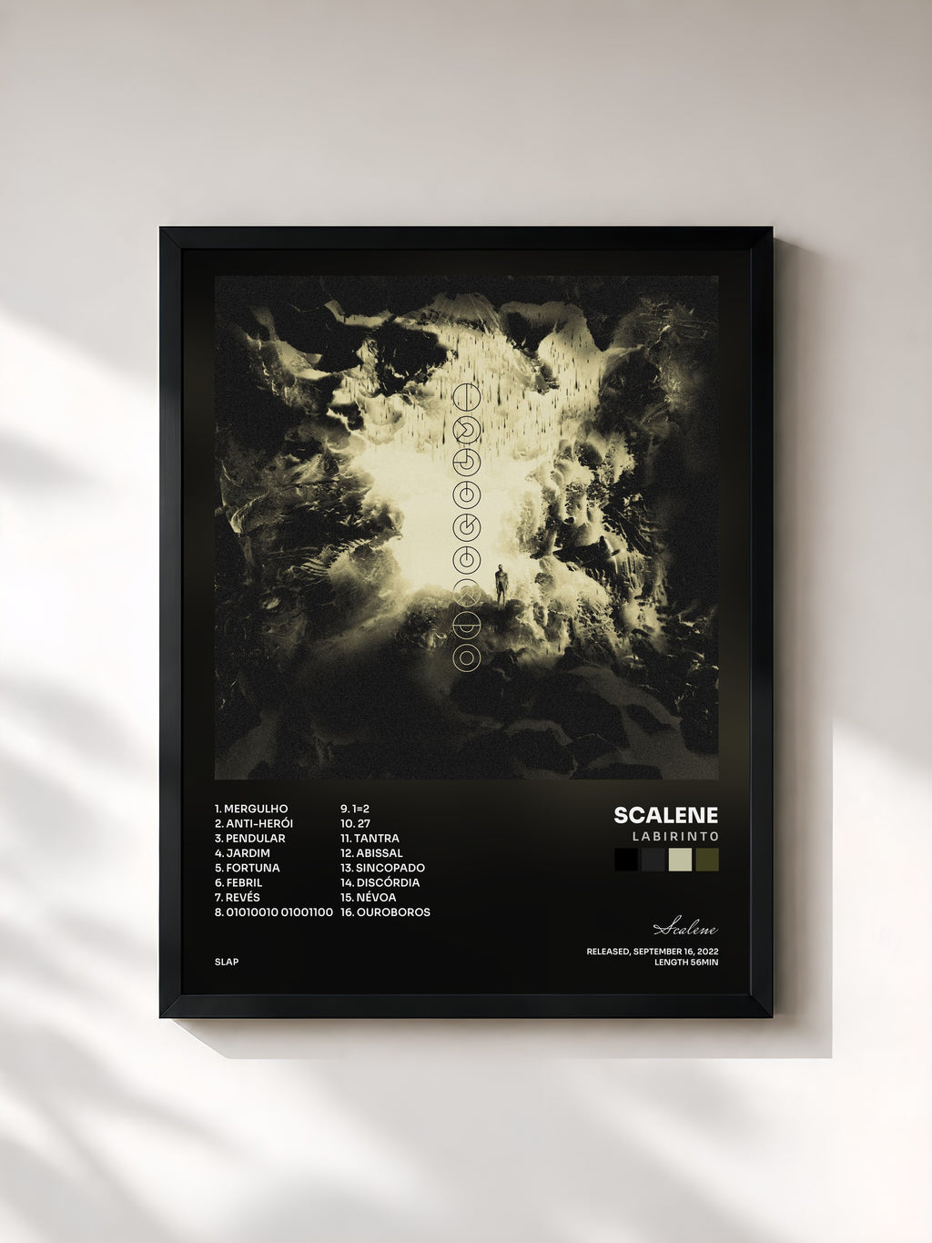 #noir Tableau de l'album L A B I R I N T 0 de Scalene, cadre noir, imprimé et encadré en France