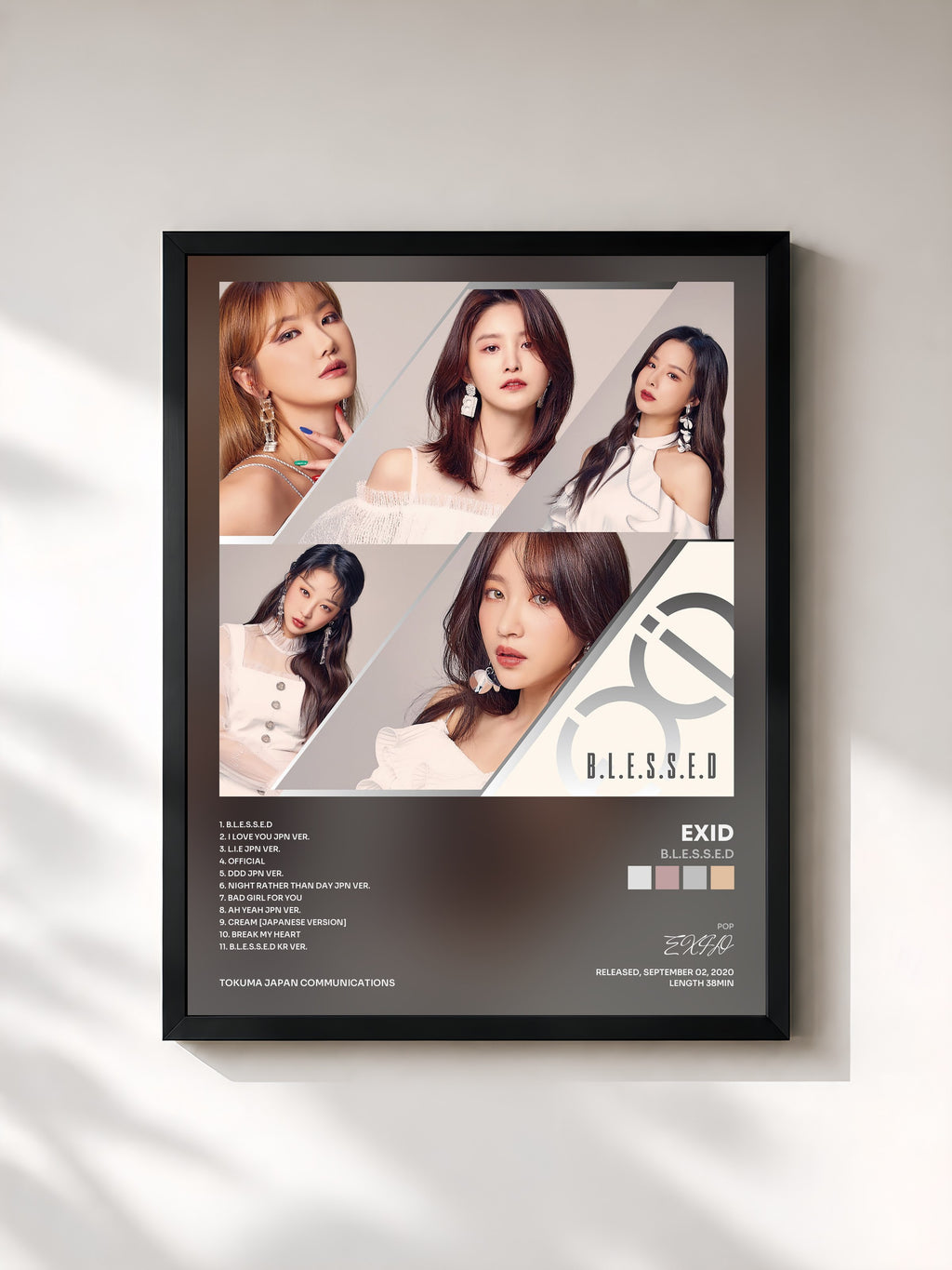 #noir Tableau de l'album B.L.E.S.S.E.D de EXID, cadre noir, imprimé et encadré en France