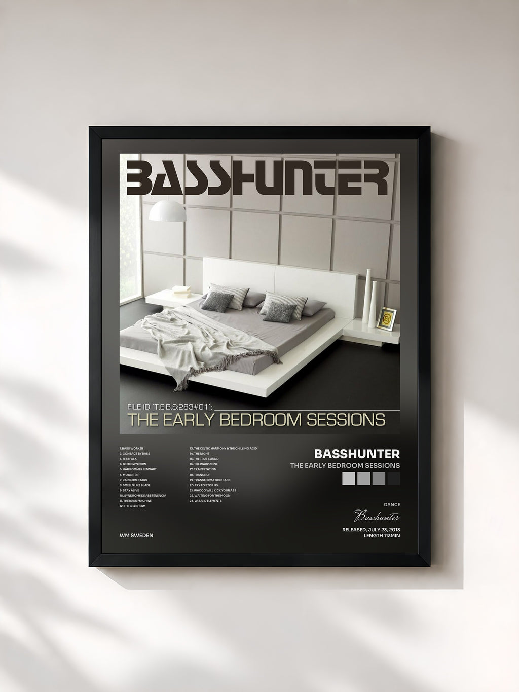 #noir Tableau de l'album The Early Bedroom Sessions de Basshunter, cadre noir, imprimé et encadré en France