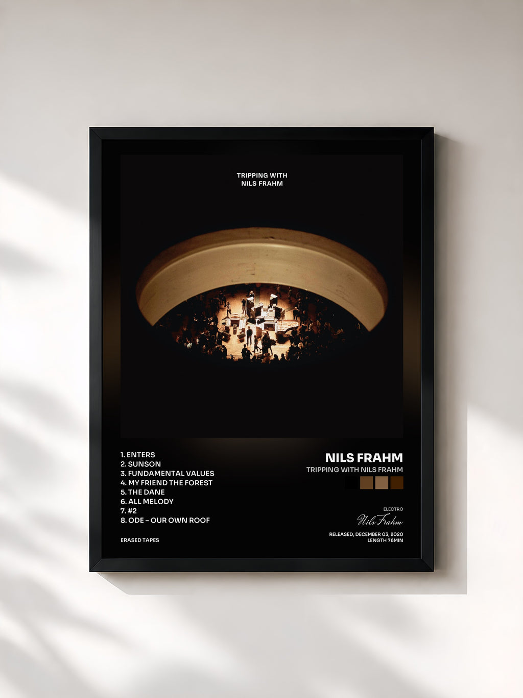 #noir Tableau de l'album Tripping with Nils Frahm de Nils Frahm, cadre noir, imprimé et encadré en France