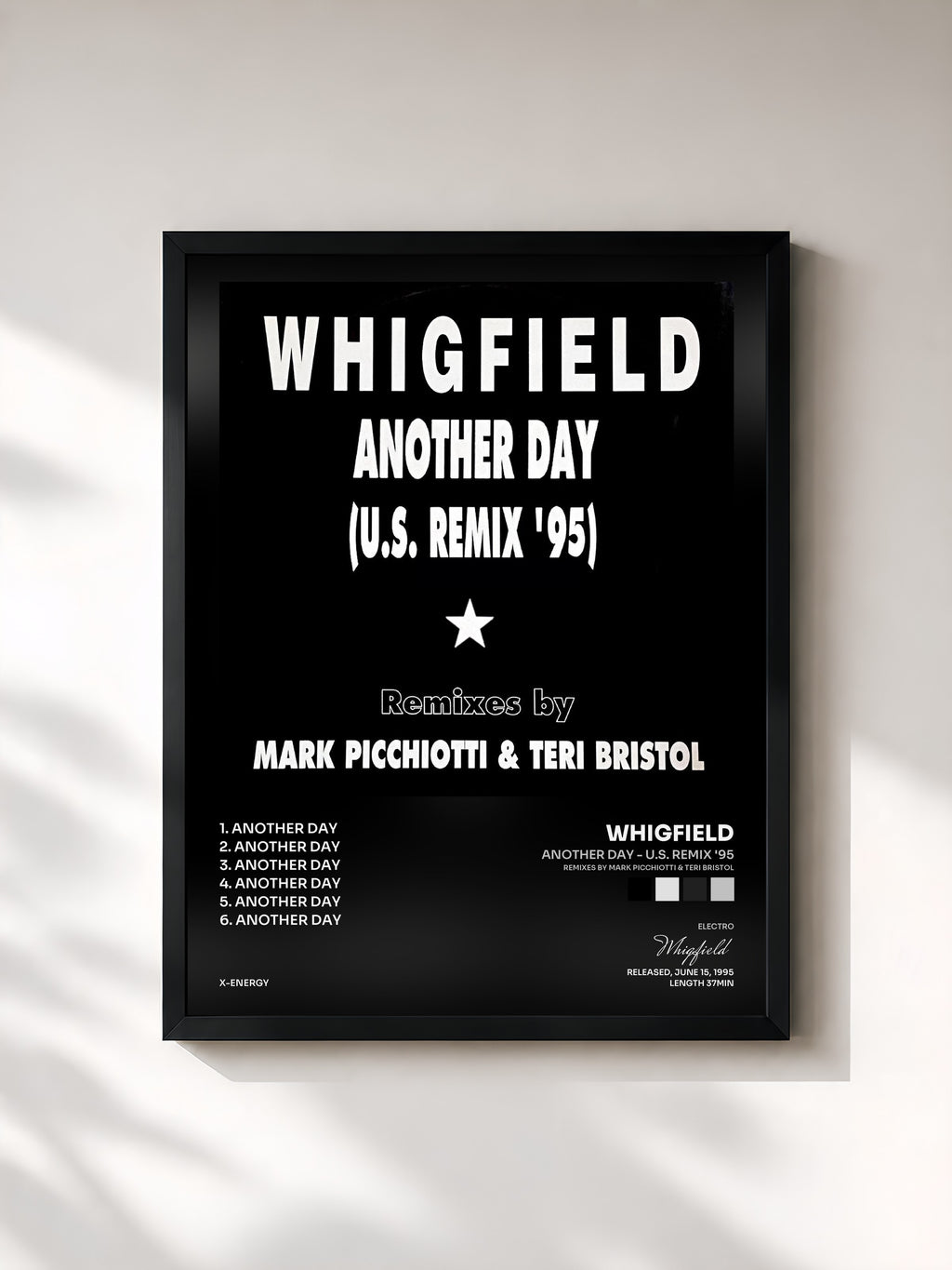 #noir Tableau de l'album Another Day - U.S. Remix '95 (Remixes by Mark Picchiotti & Teri Bristol) de Whigfield, cadre noir, imprimé et encadré en France