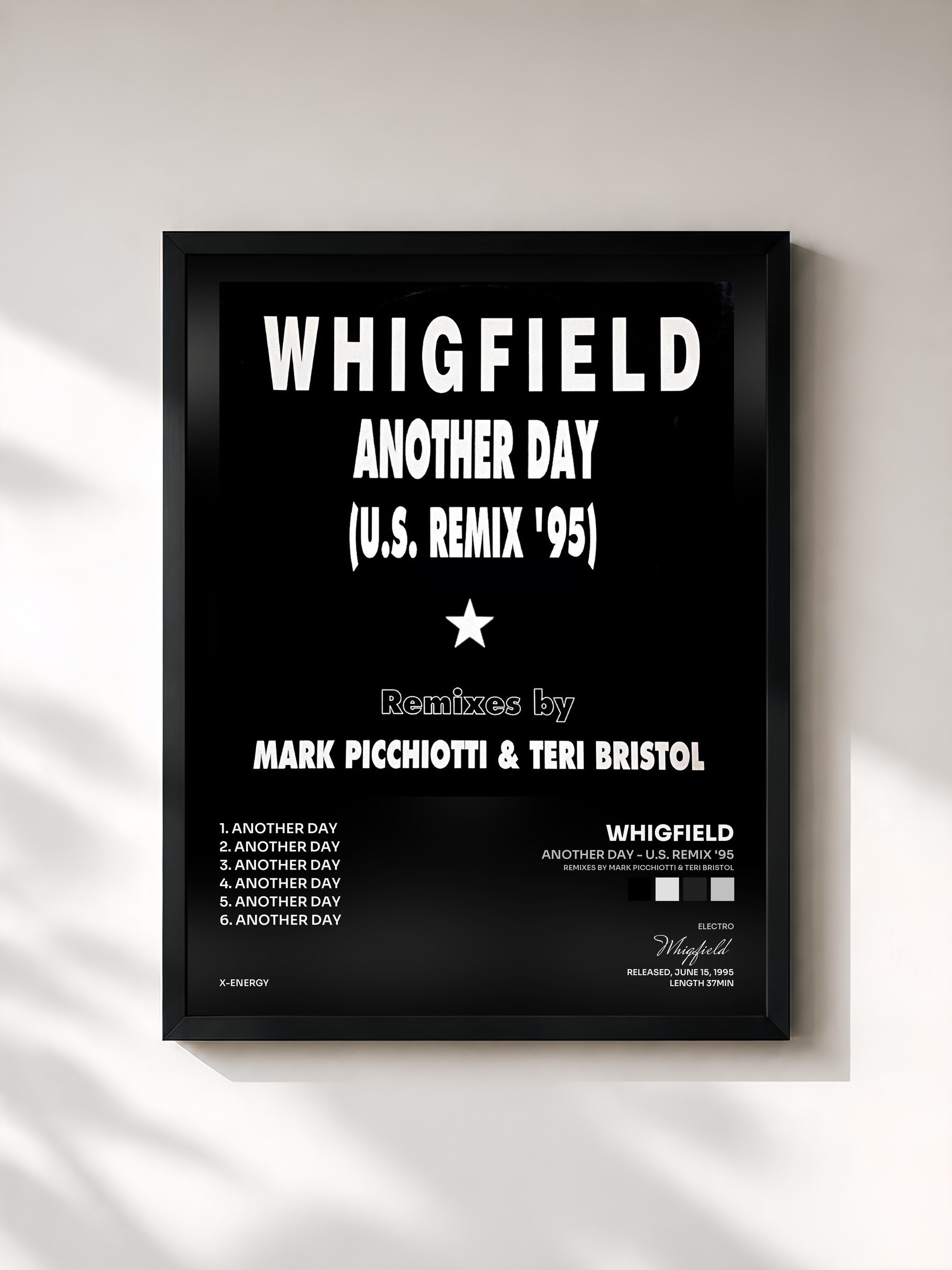 #noir Tableau de l'album Another Day - U.S. Remix '95 (Remixes by Mark Picchiotti & Teri Bristol) de Whigfield, cadre noir, imprimé et encadré en France