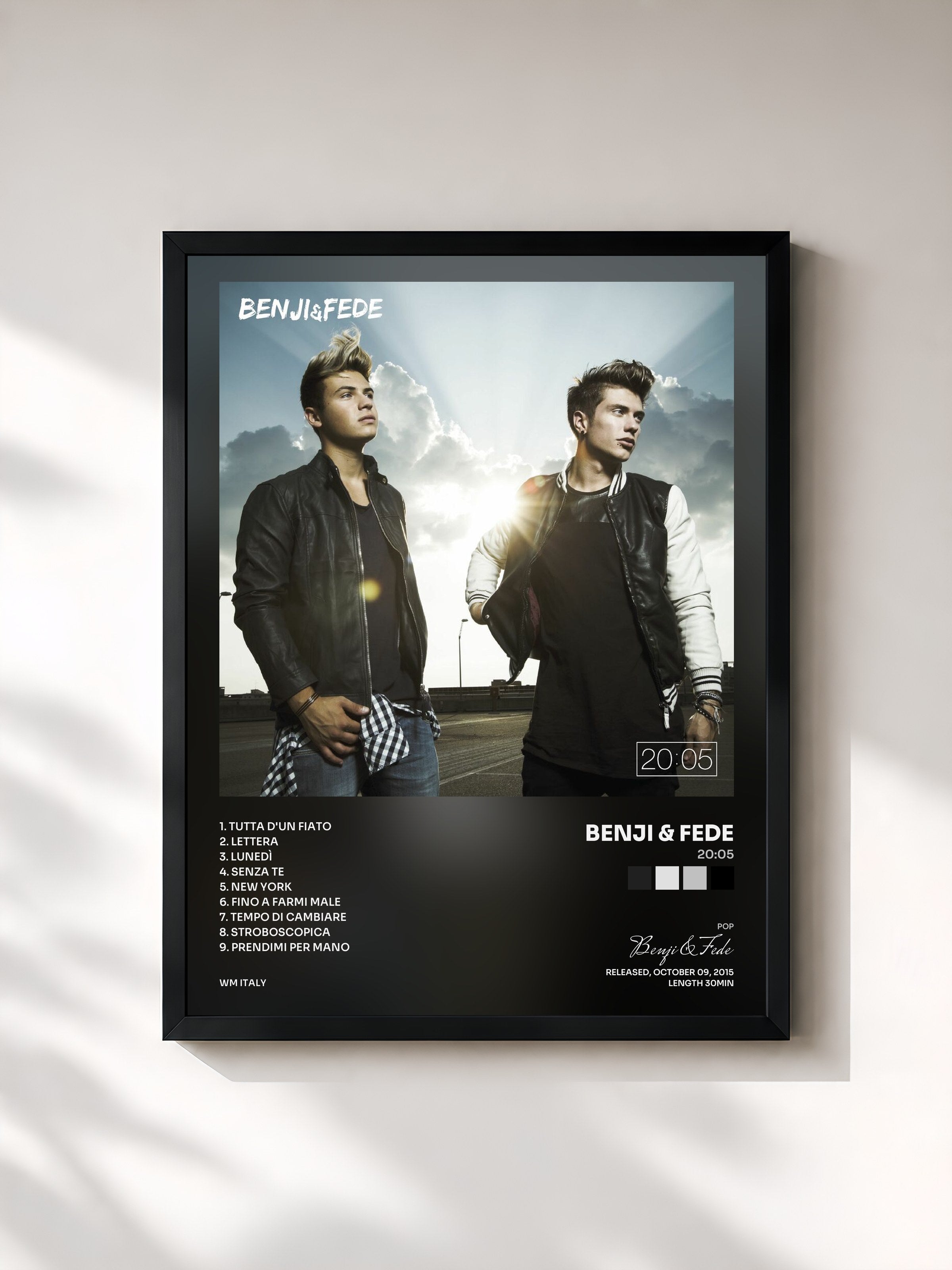 #noir Tableau de l'album 20:05 de Benji & Fede, cadre noir, imprimé et encadré en France