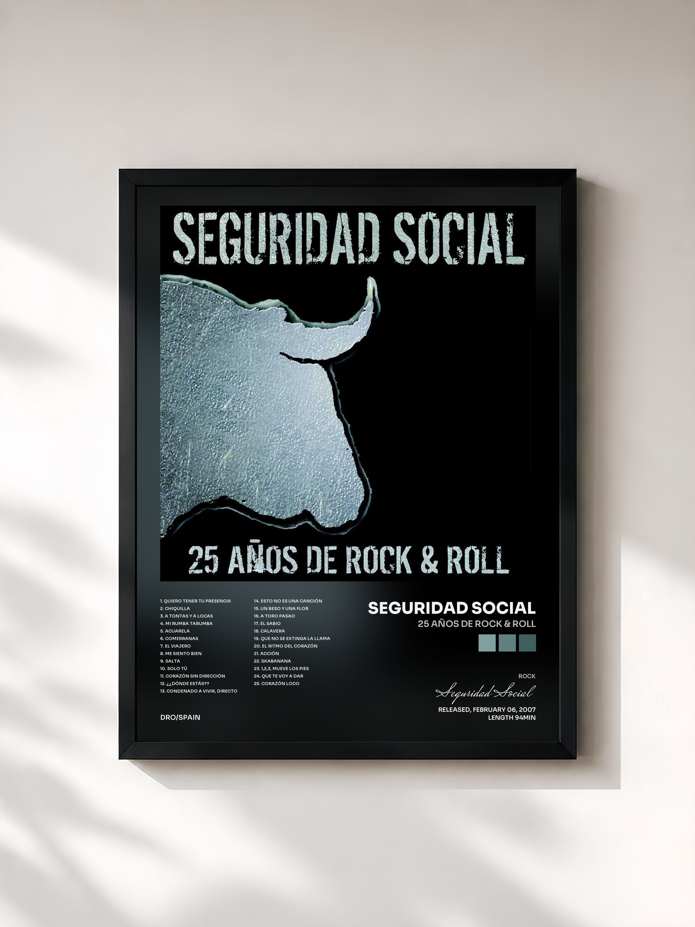 #noir Tableau de l'album 25 años de Rock & Roll de Seguridad Social, cadre noir, imprimé et encadré en France