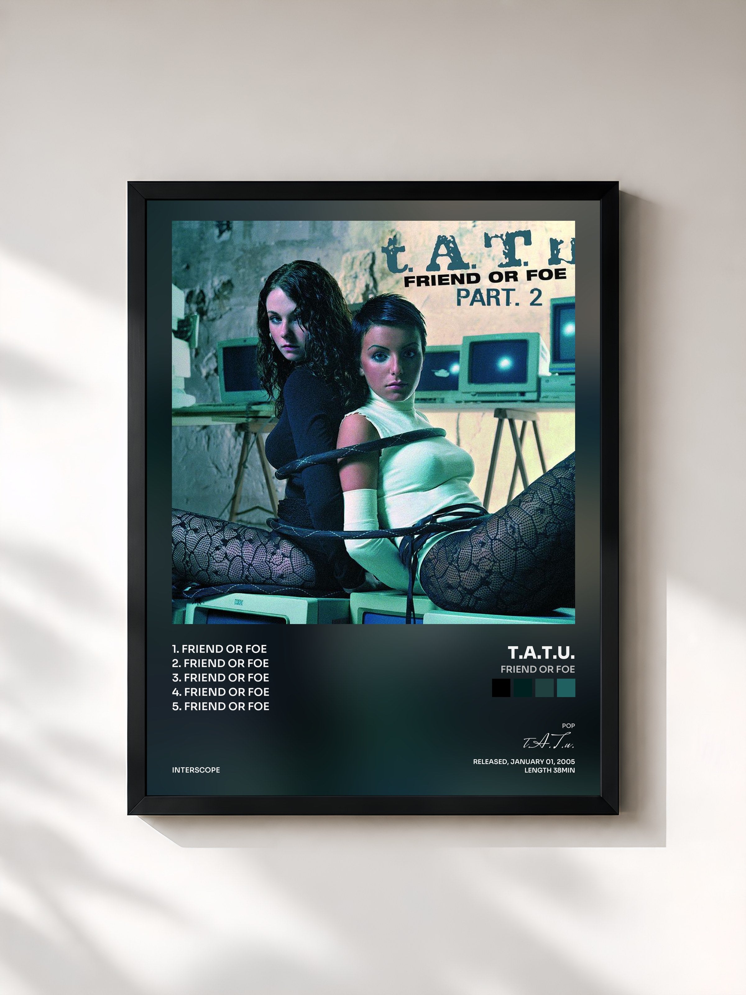#noir Tableau de l'album Friend Or Foe de t.A.T.u., cadre noir, imprimé et encadré en France