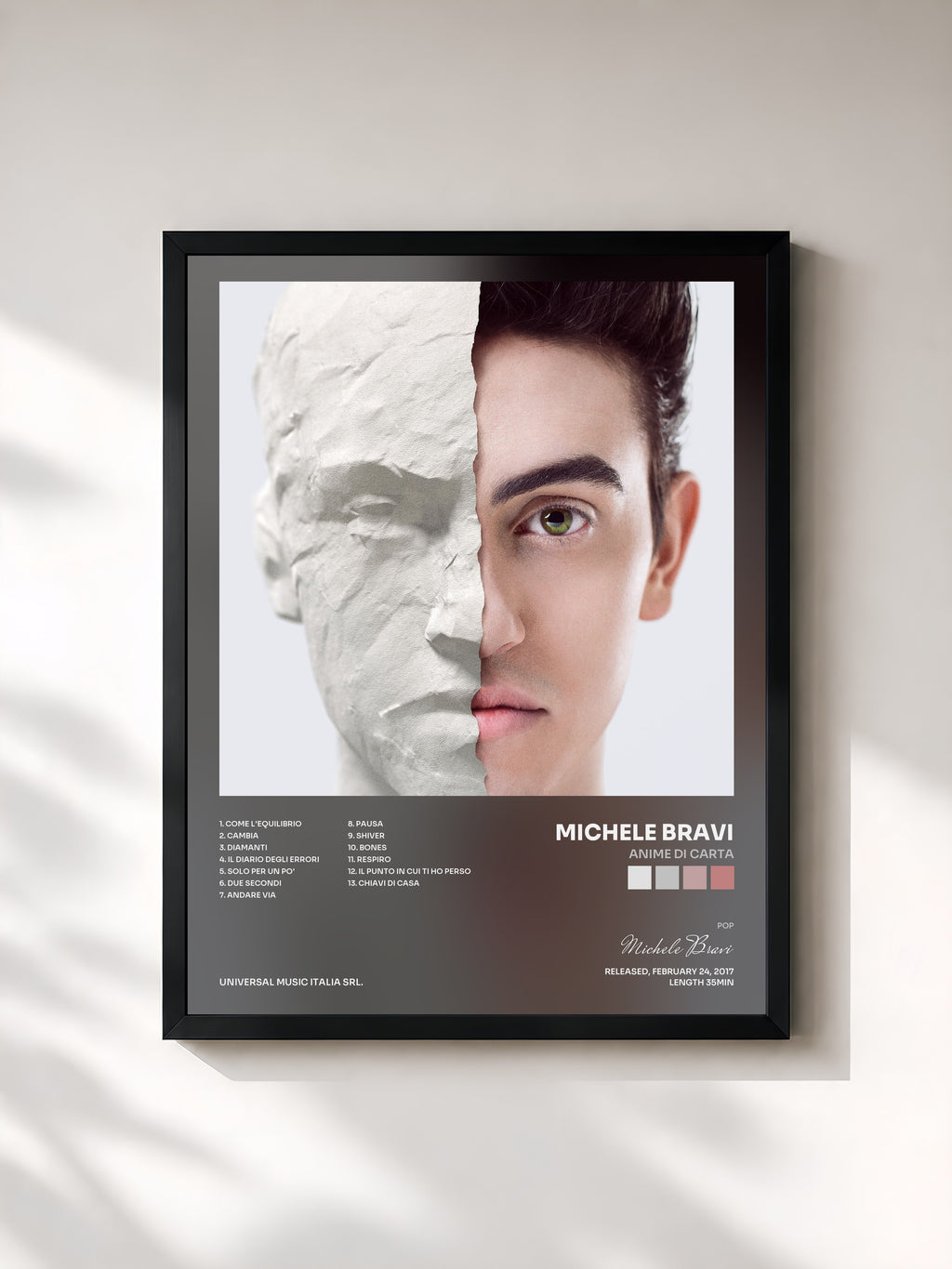 #noir Tableau de l'album Anime Di Carta de Michele Bravi, cadre noir, imprimé et encadré en France