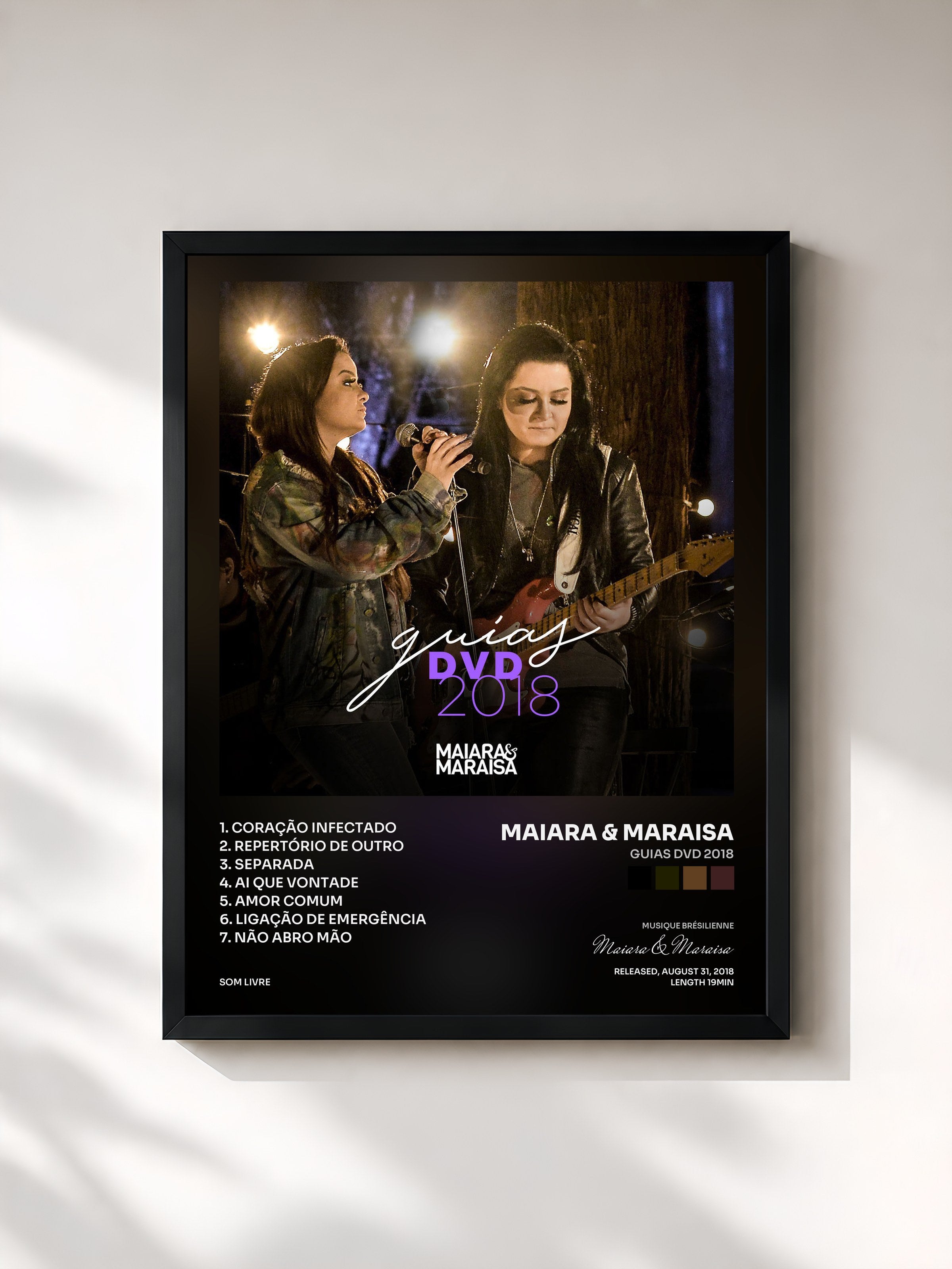 #noir Tableau de l'album Guias Dvd 2018 de Maiara & Maraisa, cadre noir, imprimé et encadré en France