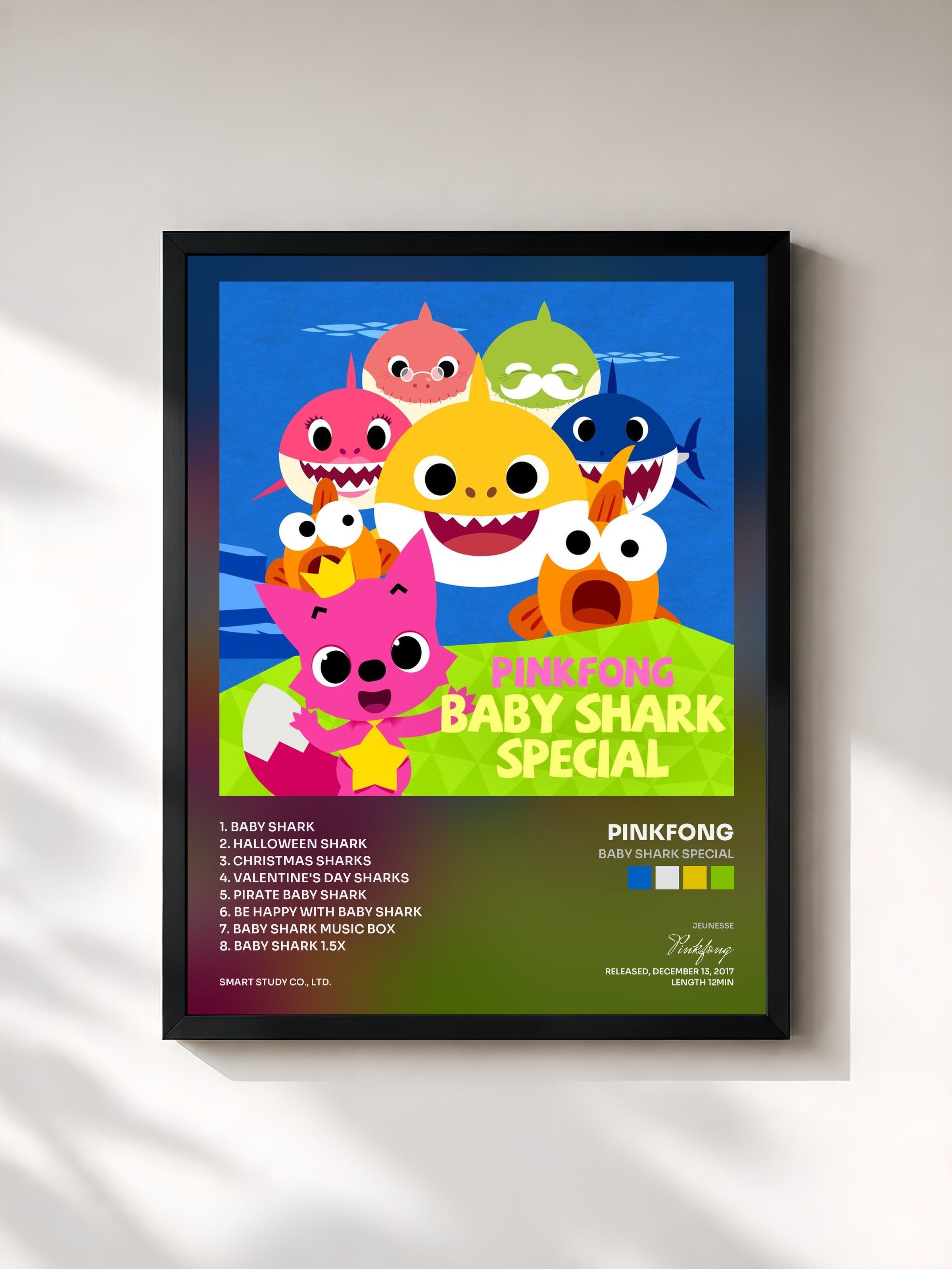 #noir Tableau de l'album Baby Shark Special de Pinkfong, cadre noir, imprimé et encadré en France