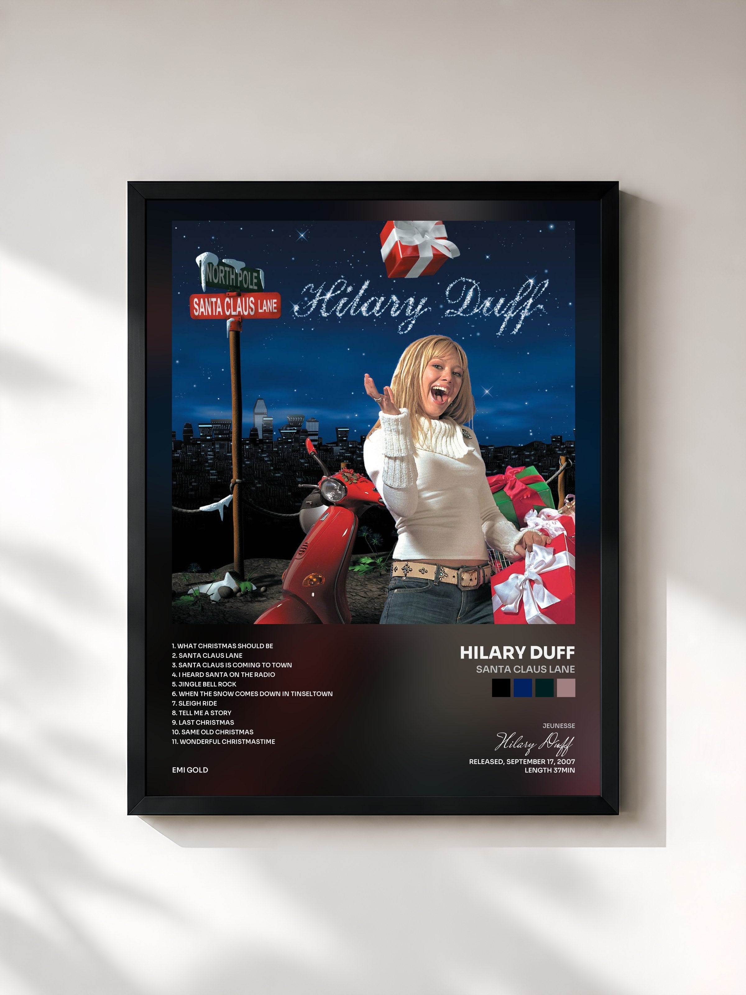 #noir Tableau de l'album Santa Claus Lane de Hilary Duff, cadre noir, imprimé et encadré en France