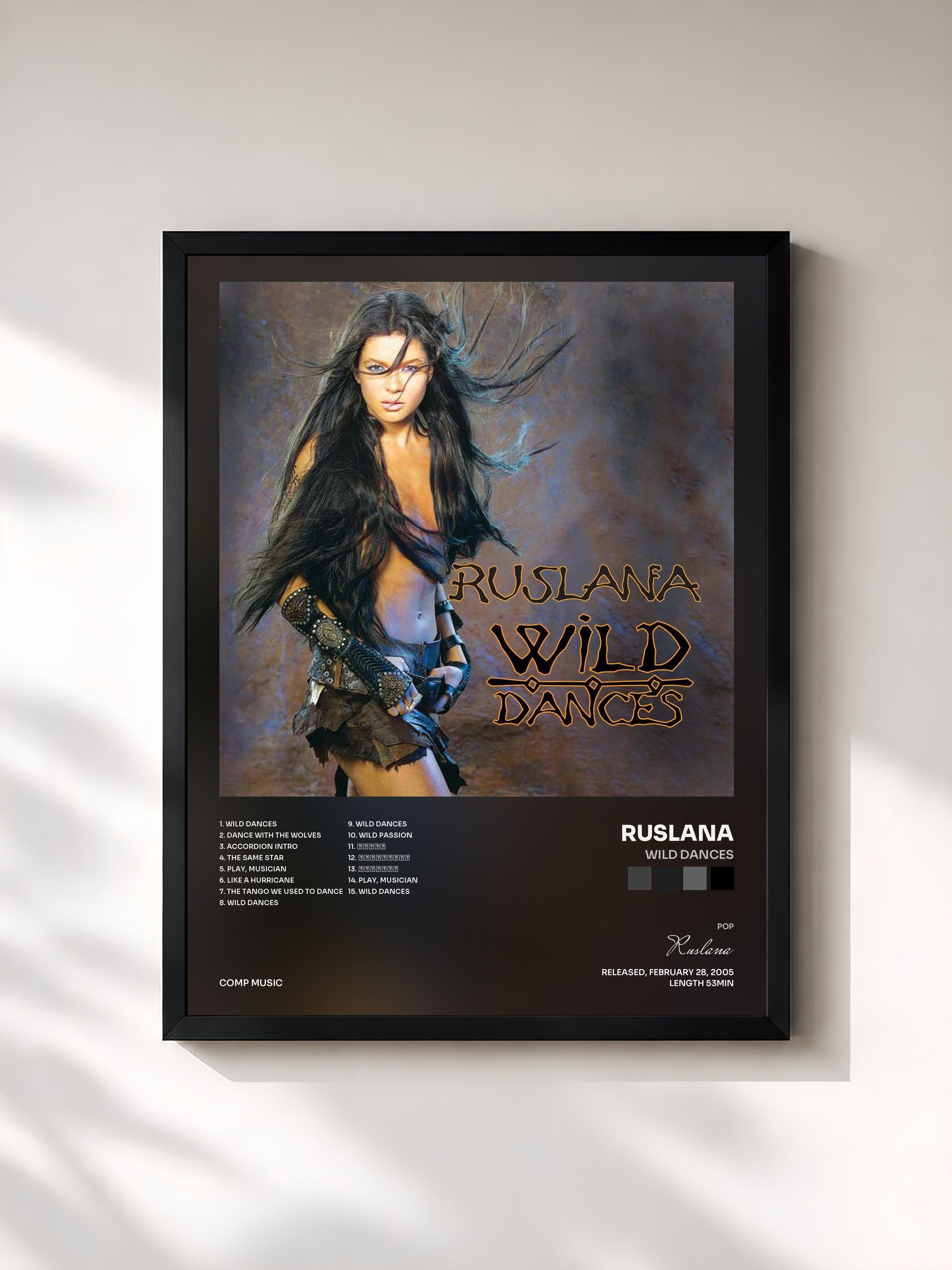 #noir Tableau de l'album Wild Dances de Ruslana, cadre noir, imprimé et encadré en France