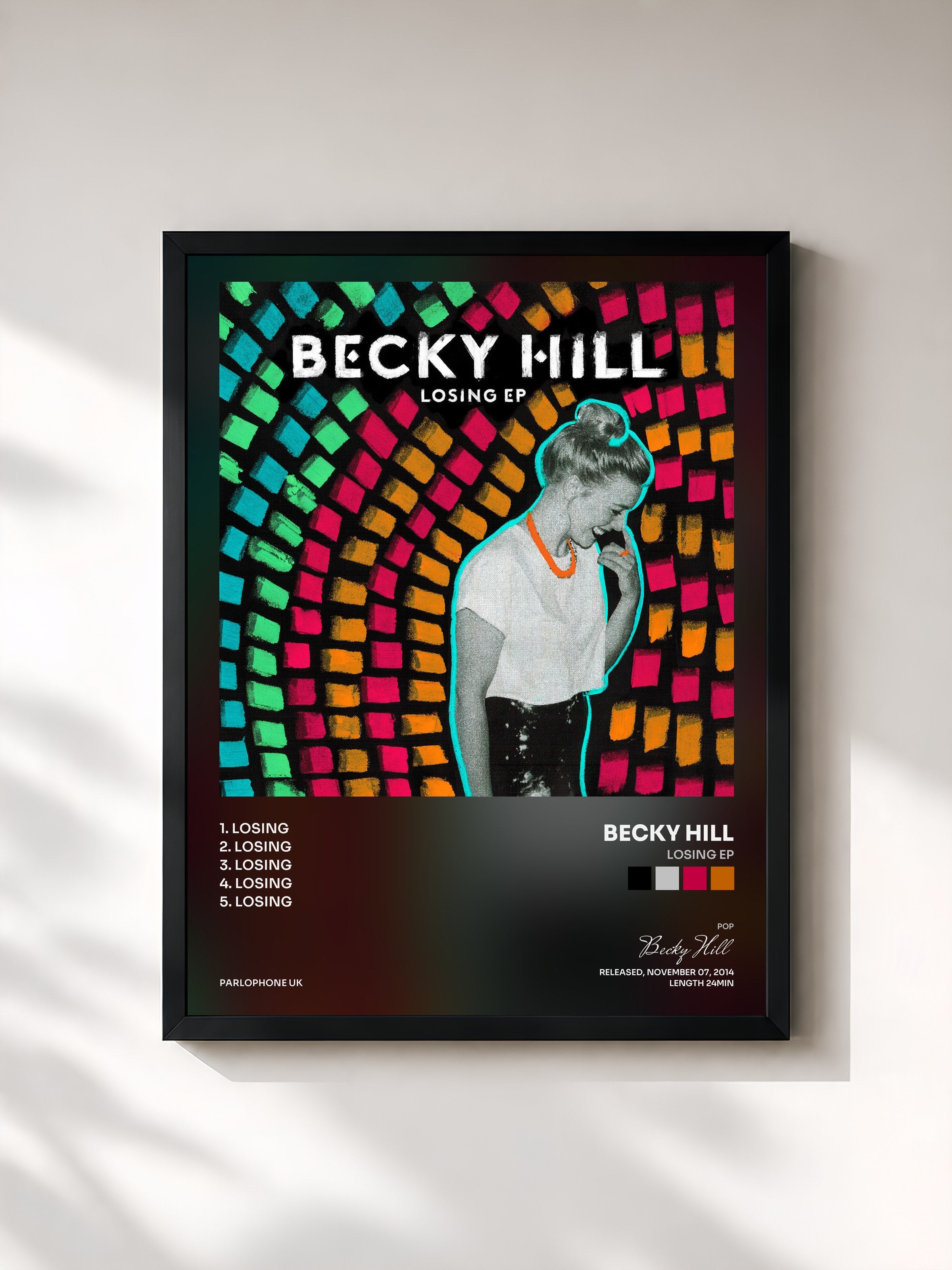 #noir Tableau de l'album Losing EP de Becky Hill, cadre noir, imprimé et encadré en France