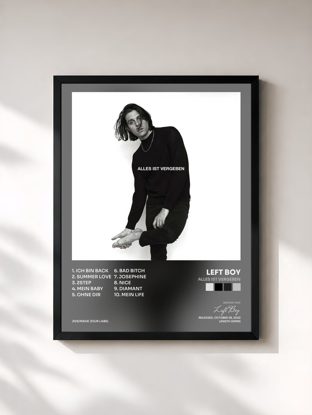 #noir Tableau de l'album Alles ist Vergeben de Left Boy, cadre noir, imprimé et encadré en France