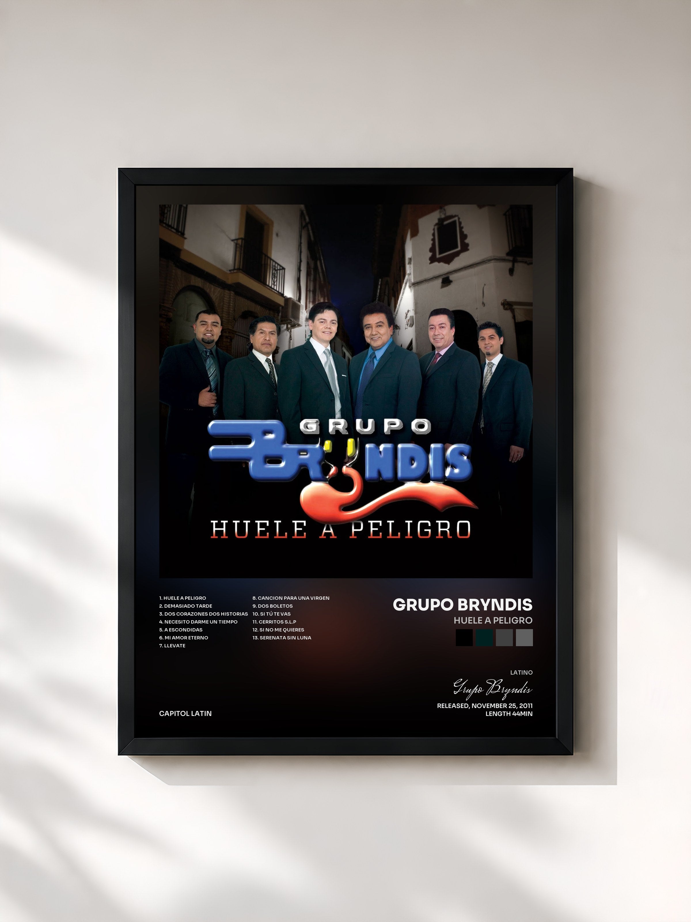 #noir Tableau de l'album Huele a Peligro de Grupo Bryndis, cadre noir, imprimé et encadré en France