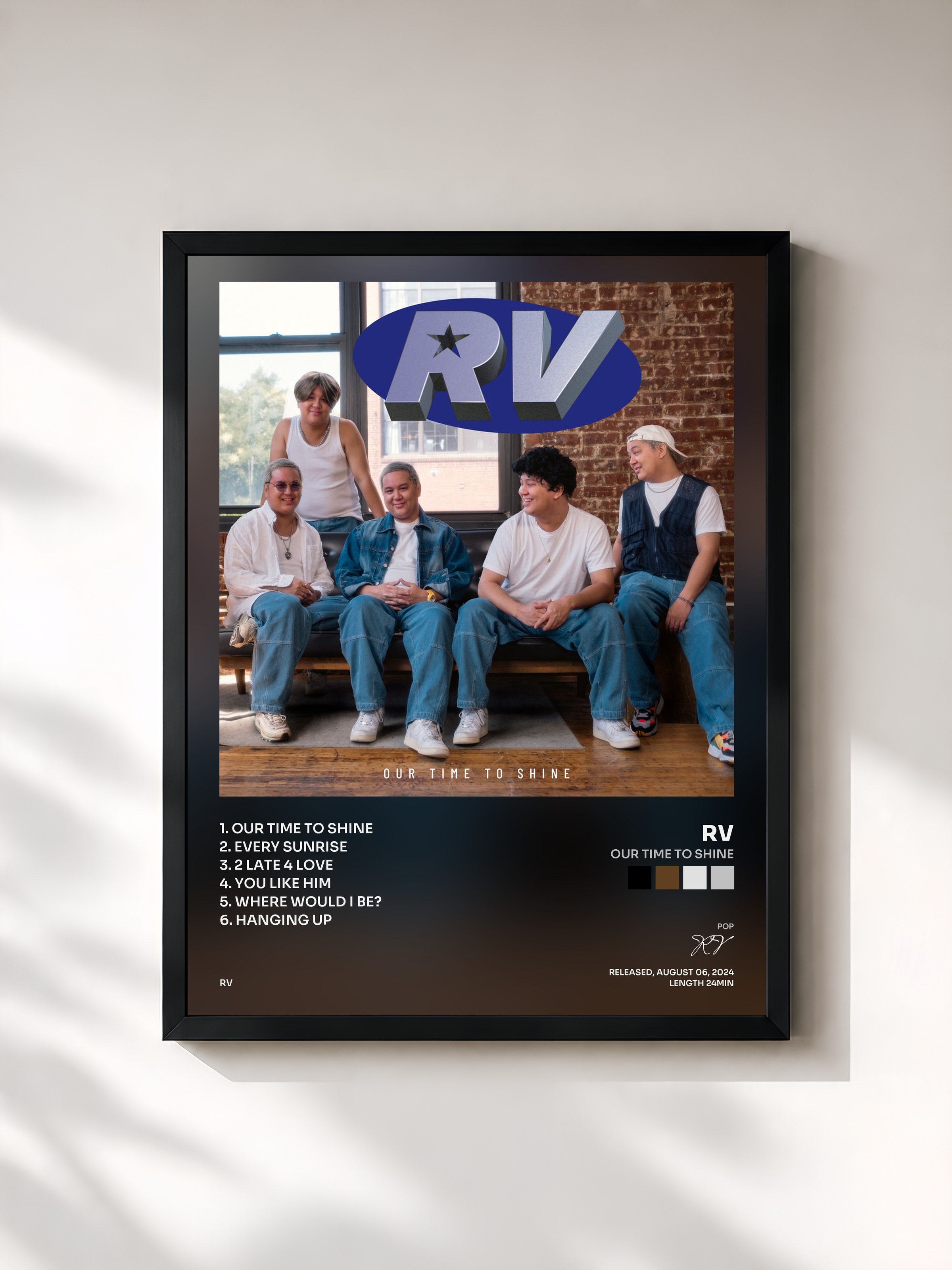#noir Tableau de l'album Our Time To Shine de RV, cadre noir, imprimé et encadré en France