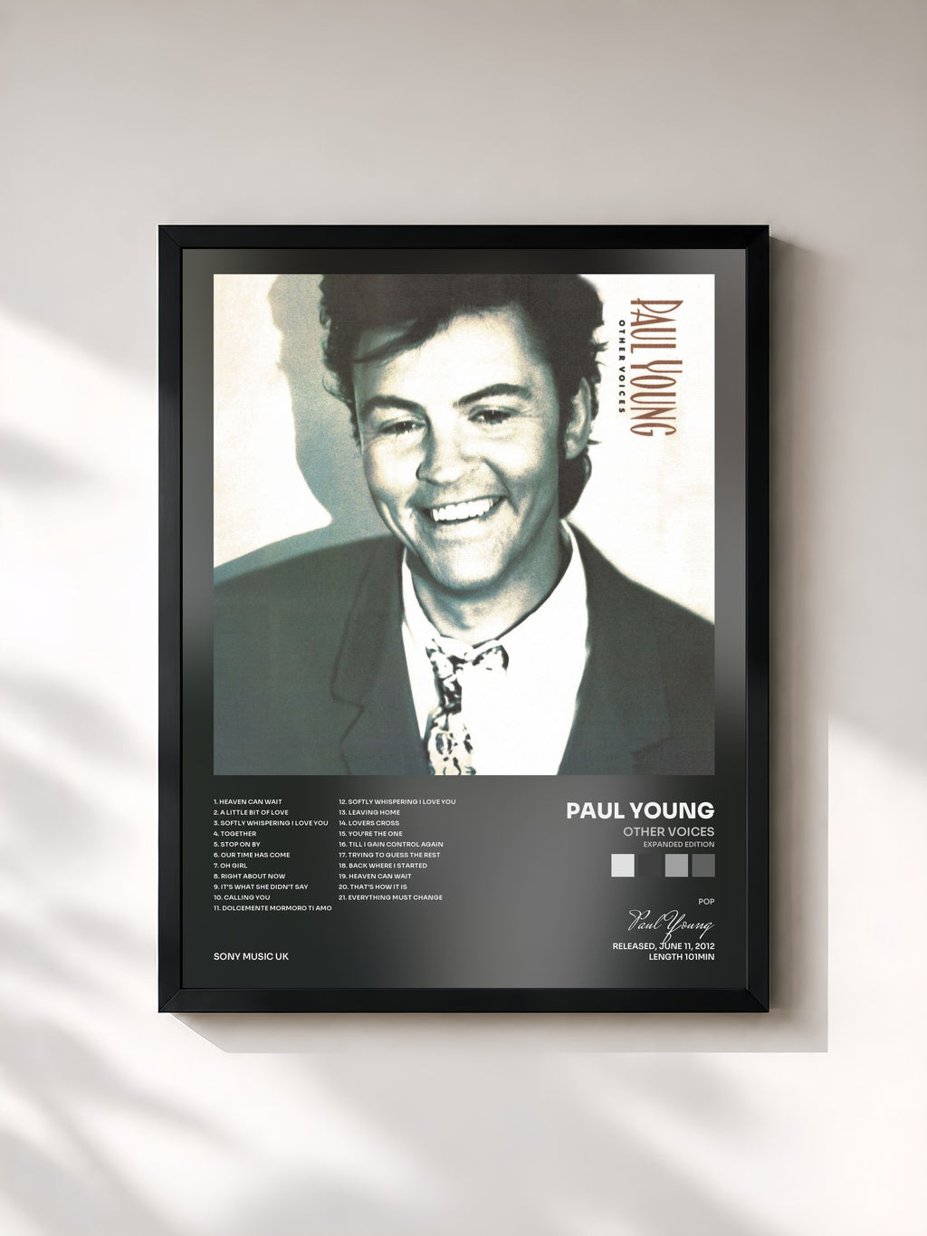 #noir Tableau de l'album Other Voices (Expanded Edition) de Paul Young, cadre noir, imprimé et encadré en France