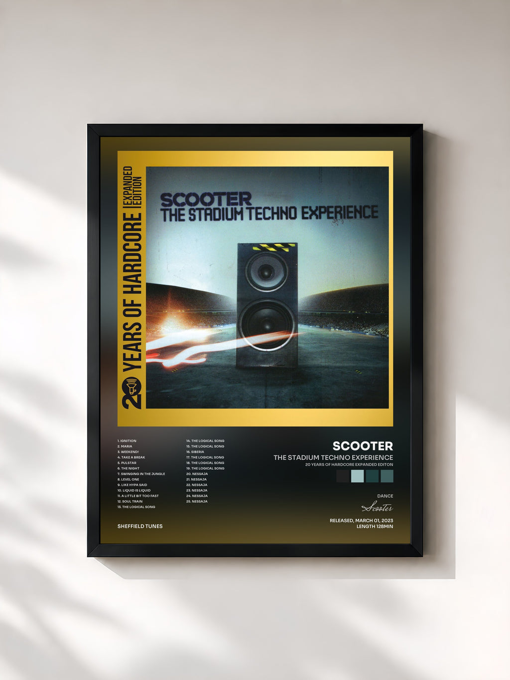 #noir Tableau de l'album The Stadium Techno Experience (20 Years of Hardcore Expanded Editon) de Scooter, cadre noir, imprimé et encadré en France