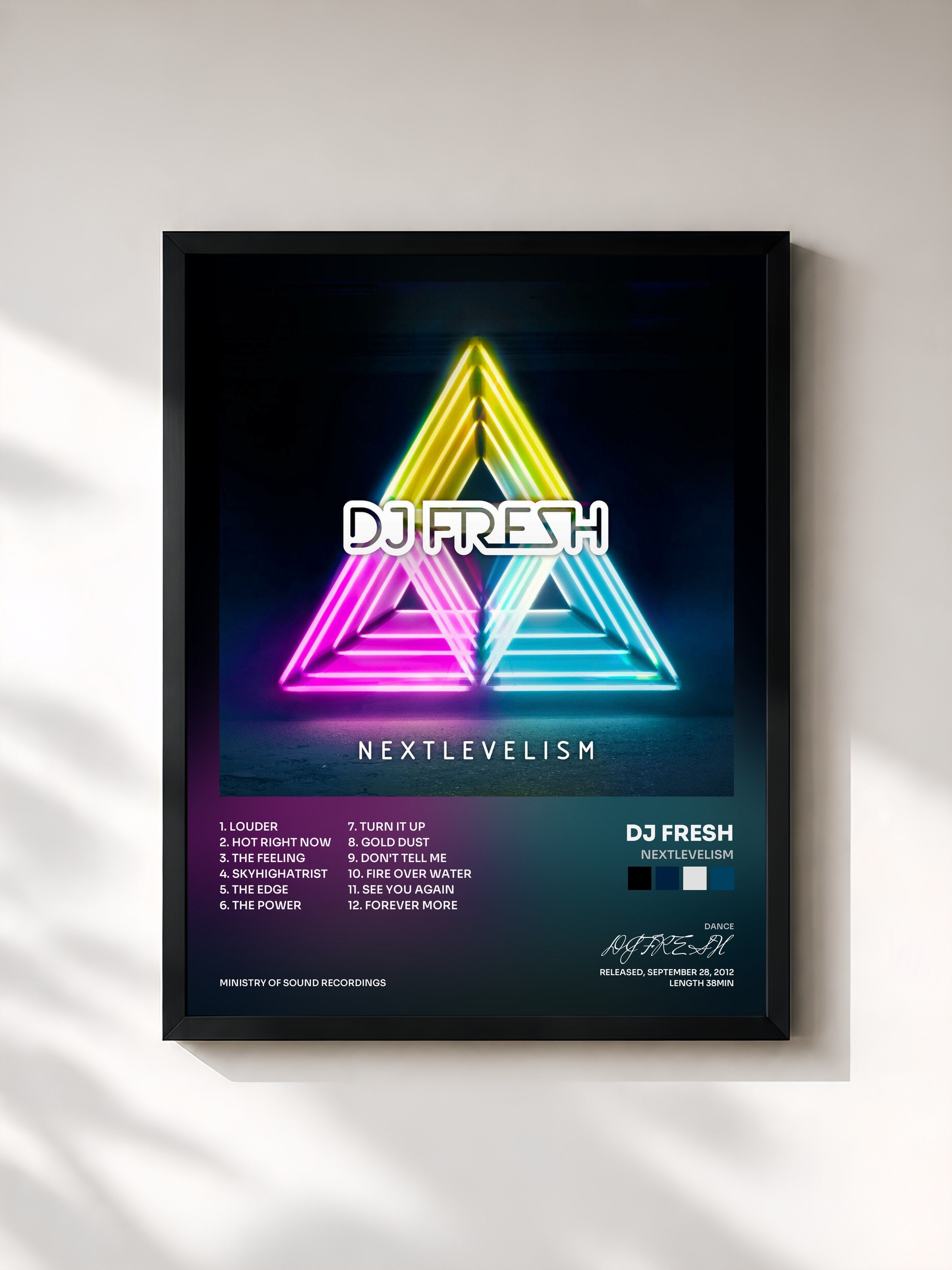 #noir Tableau de l'album Nextlevelism de DJ FRESH, cadre noir, imprimé et encadré en France