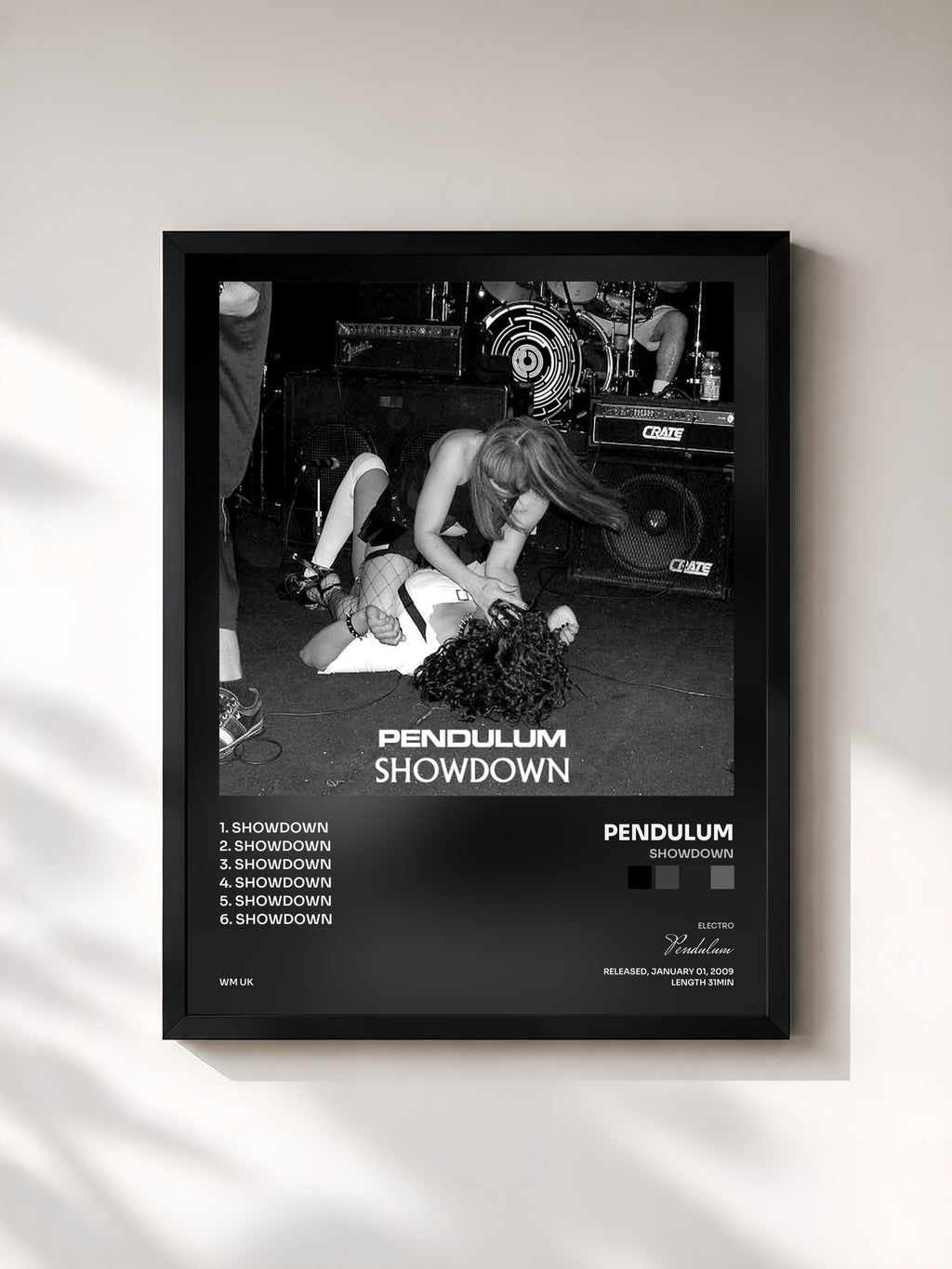 #noir Tableau de l'album Showdown de Pendulum, cadre noir, imprimé et encadré en France