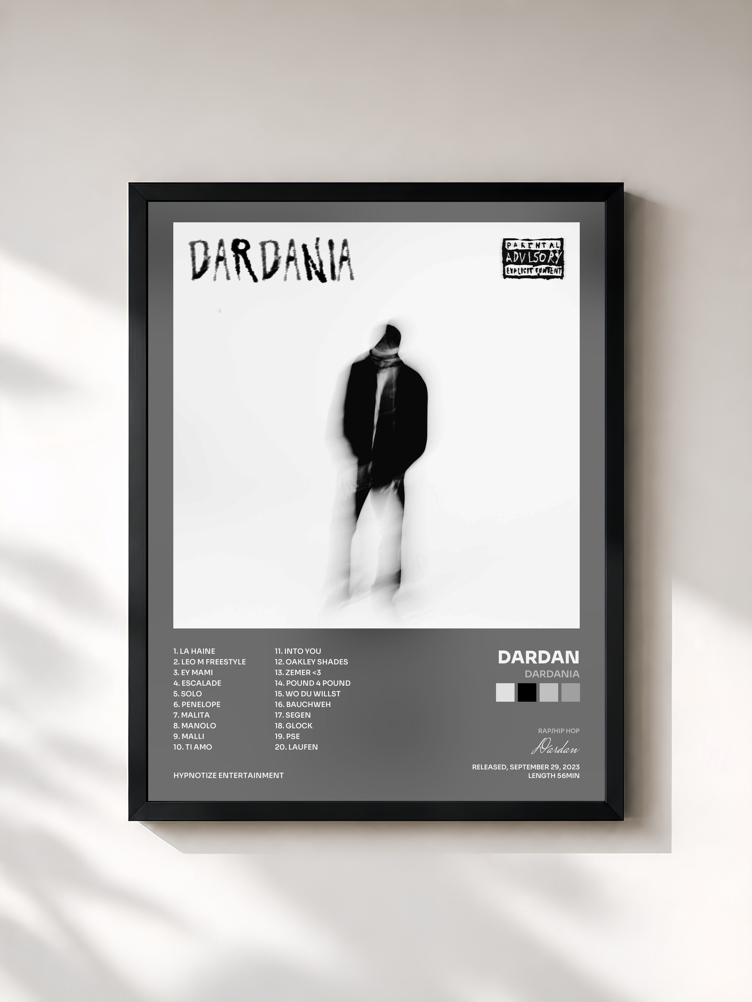#noir Tableau de l'album Dardania de Dardan, cadre noir, imprimé et encadré en France