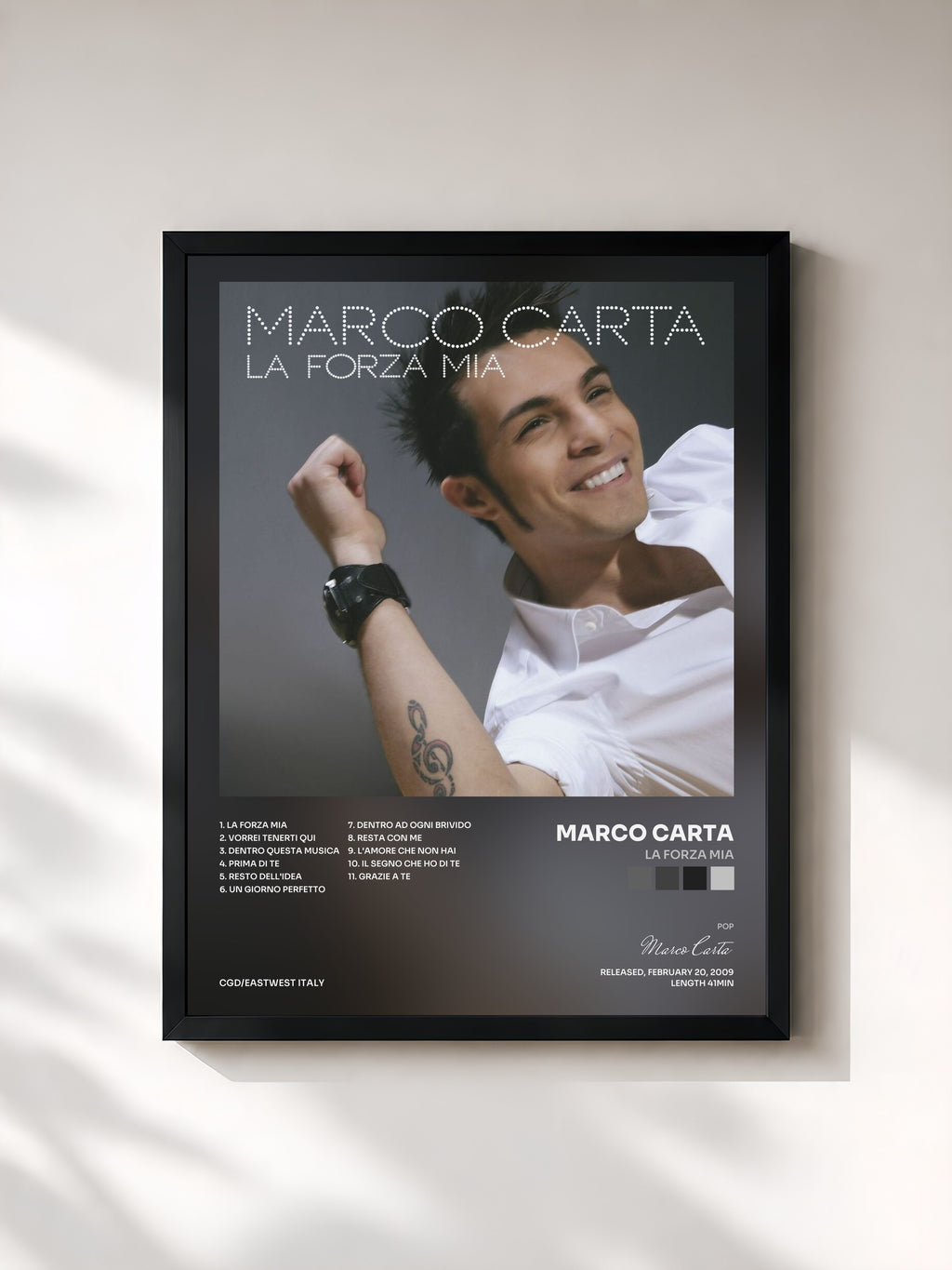 #noir Tableau de l'album La forza mia de Marco Carta, cadre noir, imprimé et encadré en France