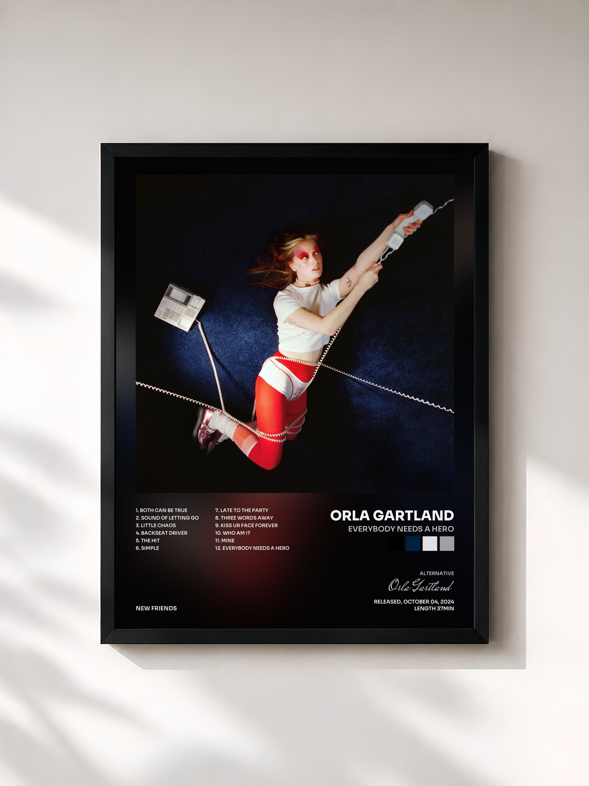 #noir Tableau de l'album Everybody Needs a Hero de Orla Gartland, cadre noir, imprimé et encadré en France