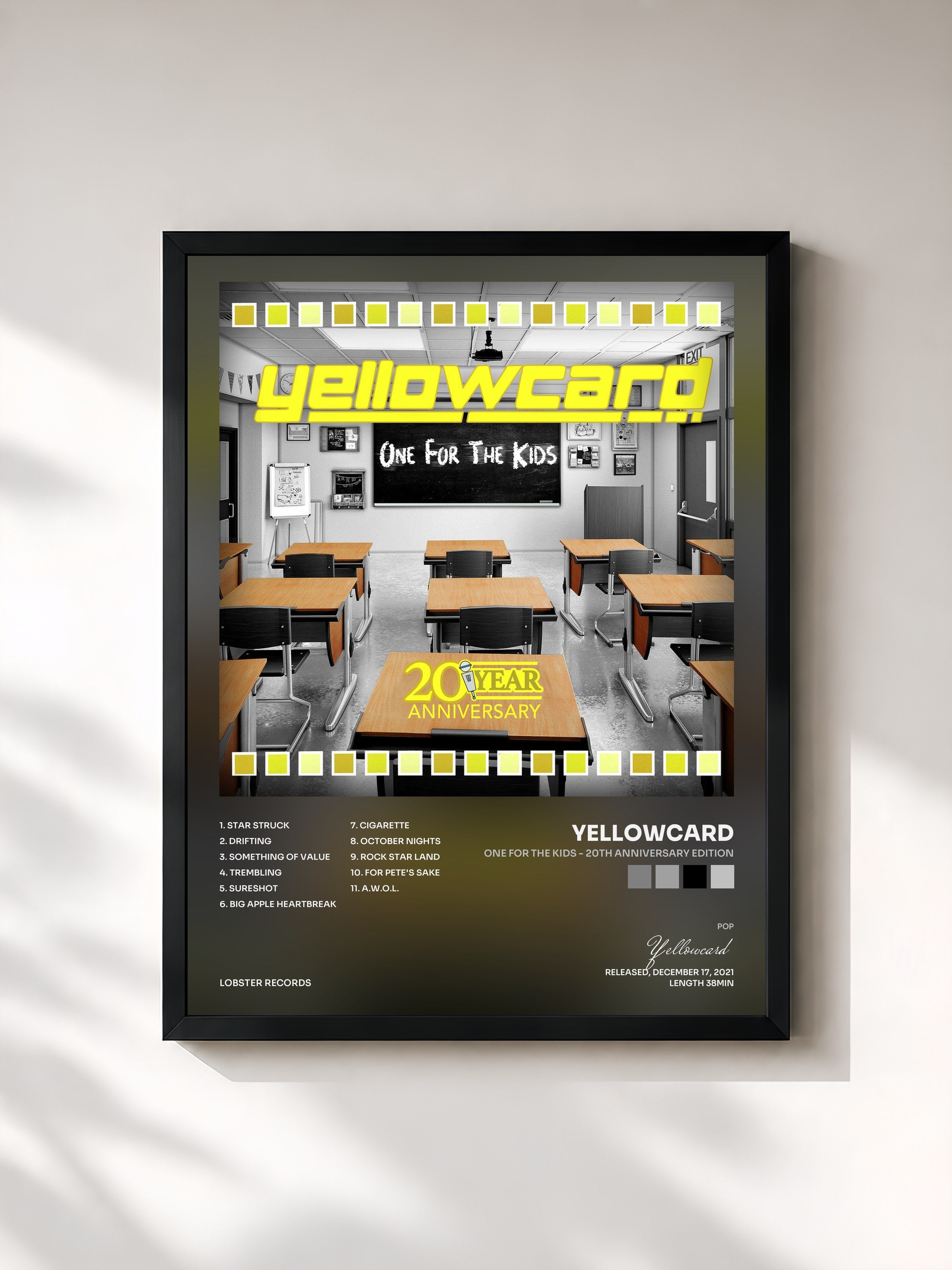 #noir Tableau de l'album One for the Kids - 20th Anniversary Edition de Yellowcard, cadre noir, imprimé et encadré en France