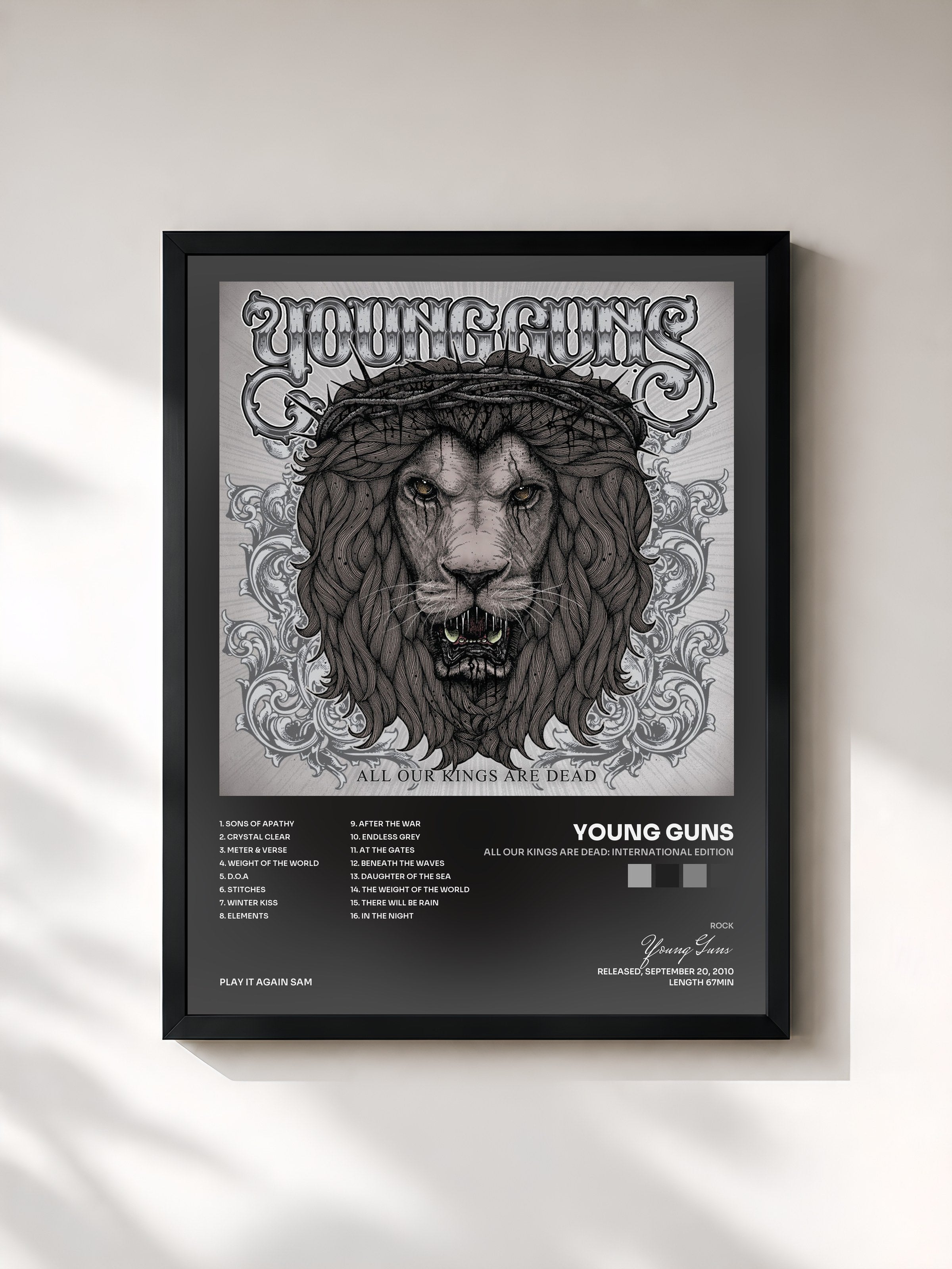 #noir Tableau de l'album All Our Kings Are Dead: International Edition de Young Guns, cadre noir, imprimé et encadré en France