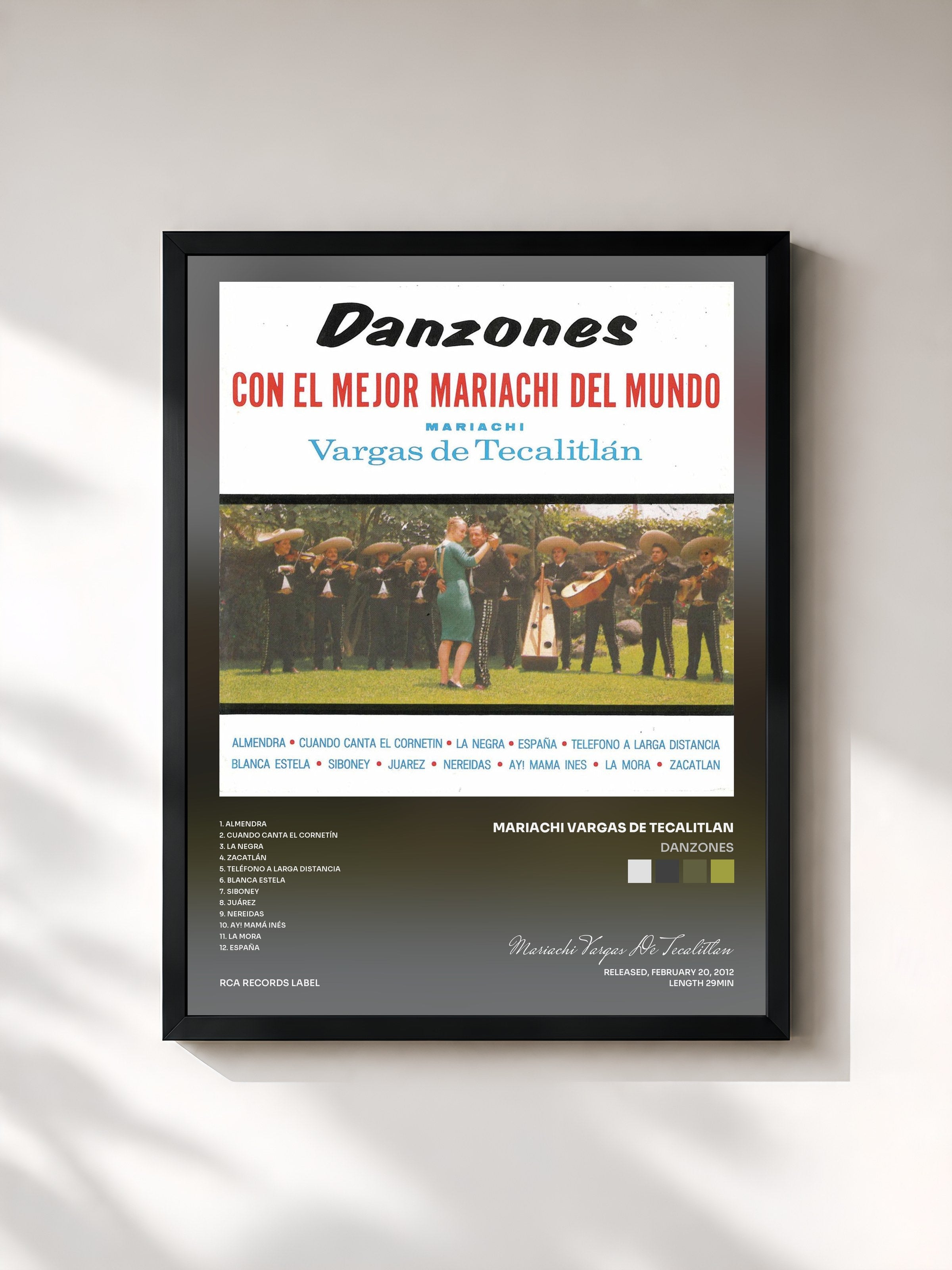 #noir Tableau de l'album Danzones de Mariachi Vargas De Tecalitlan, cadre noir, imprimé et encadré en France