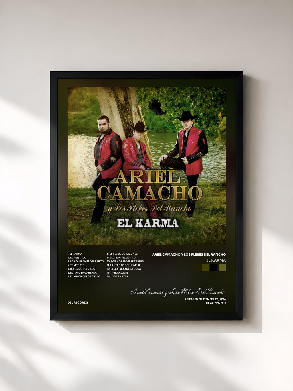 #noir Tableau de l'album El Karma de Ariel Camacho y Los Plebes Del Rancho, cadre noir, imprimé et encadré en France