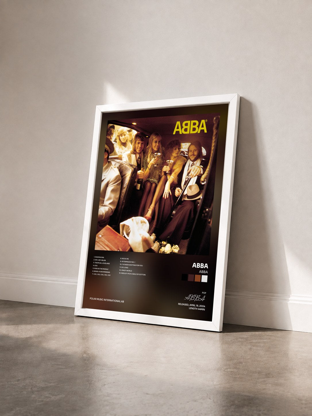#blanc Tableau de l'album Abba de ABBA vu de trois quarts, cadre blanc