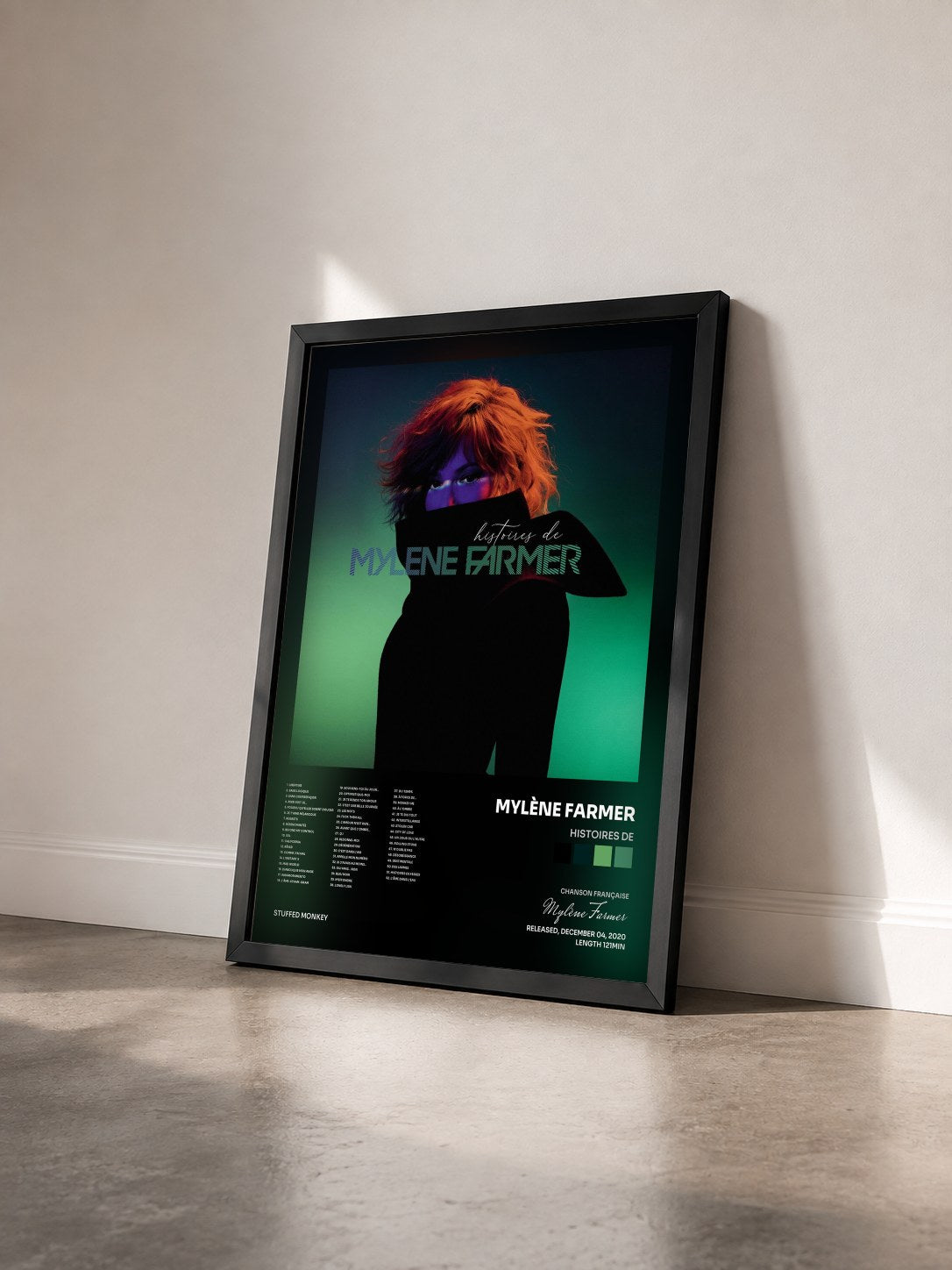 #noir Tableau de l'album Histoires de de Mylène Farmer vu de trois quarts, cadre noir