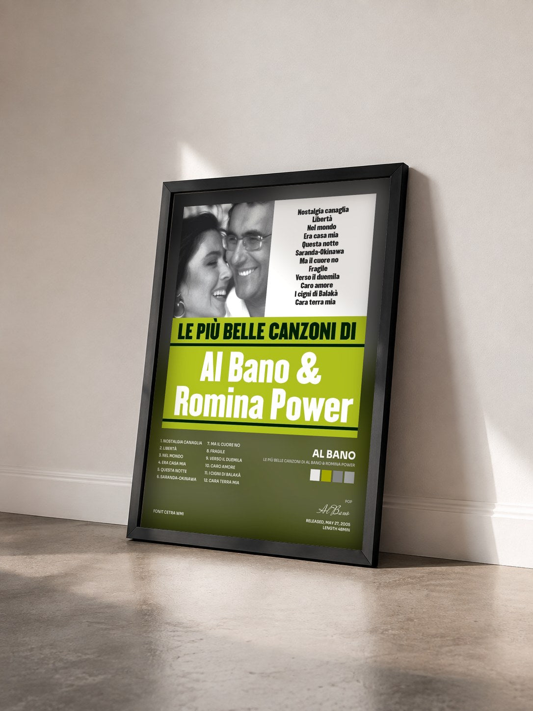 #noir Tableau de l'album Le più belle canzoni di Al Bano & Romina Power de Al Bano vu de trois quarts, cadre noir