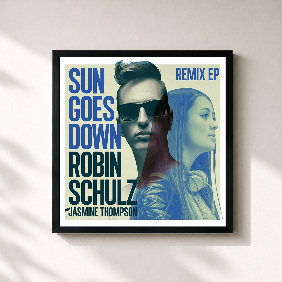 #noir Tableau carré de l'album Sun Goes Down Remix EP (feat. Jasmine Thompson) de Robin Schulz, cadre noir 32x32 cm