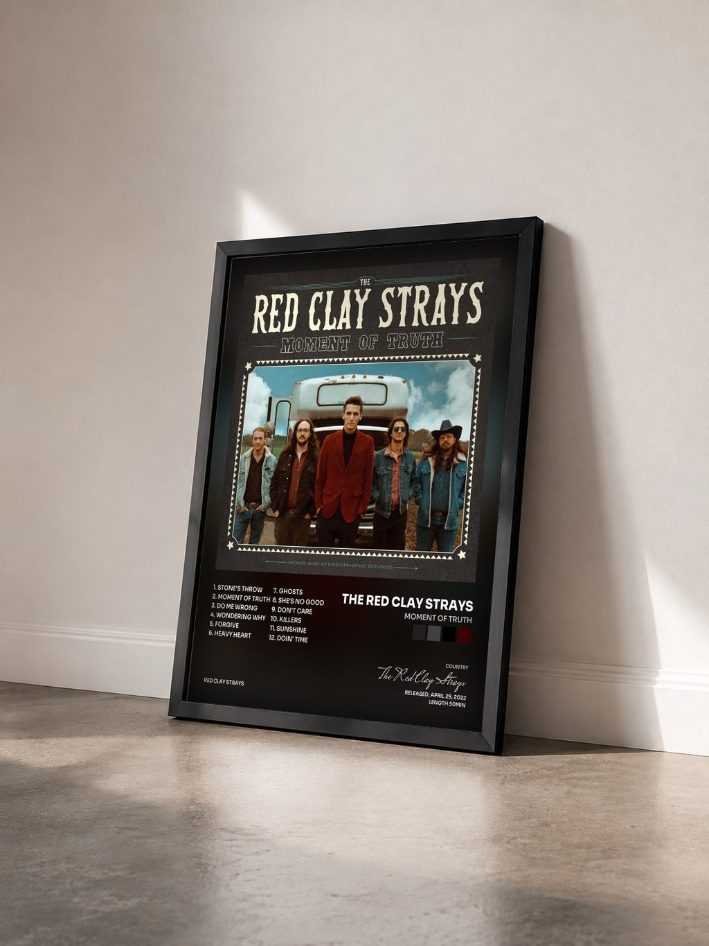 #noir Tableau de l'album Moment of Truth de The Red Clay Strays vu de trois quarts, cadre noir