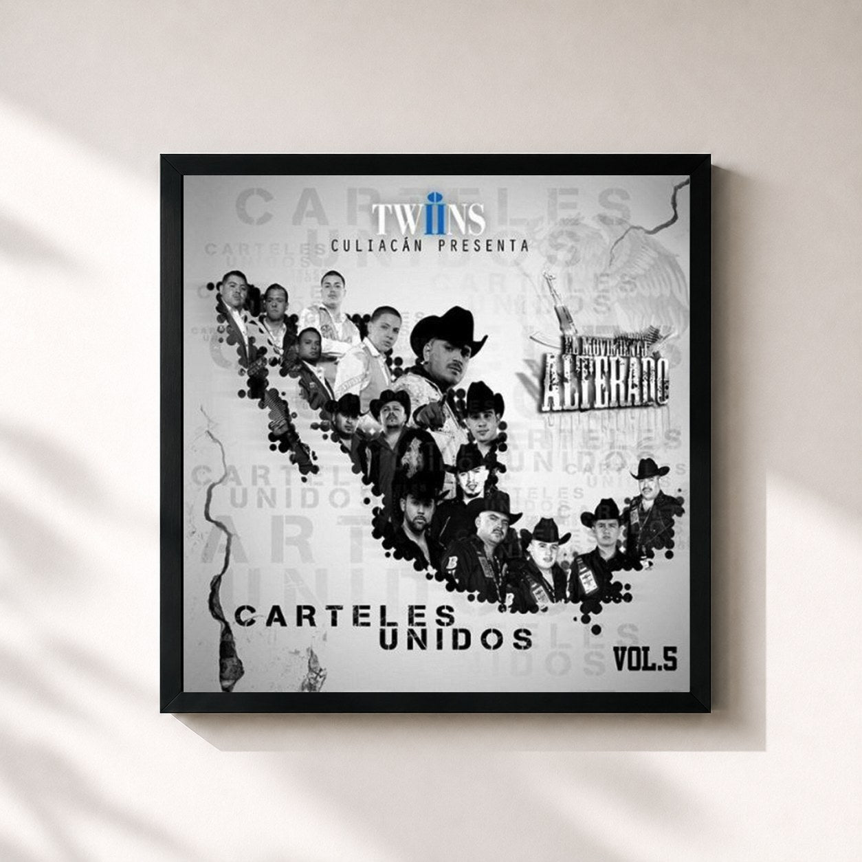#noir Tableau carré de l'album Carteles Unidos de El Movimiento Alterado, cadre noir 32x32 cm