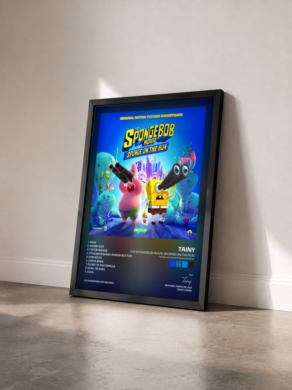 #noir Tableau de l'album The SpongeBob Movie: Sponge On The Run (Original Motion Picture Soundtrack) de Tainy vu de trois quarts, cadre noir