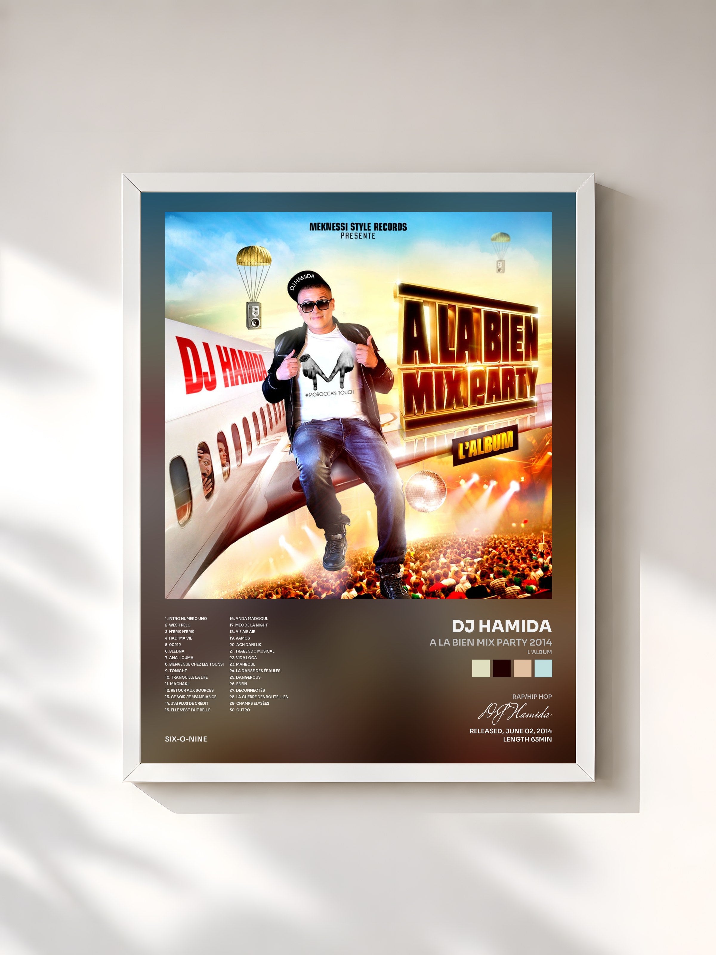 #blanc Tableau de l'album A la bien Mix Party 2014 (L'album) de DJ Hamida, cadre blanc, imprimé et encadré en France