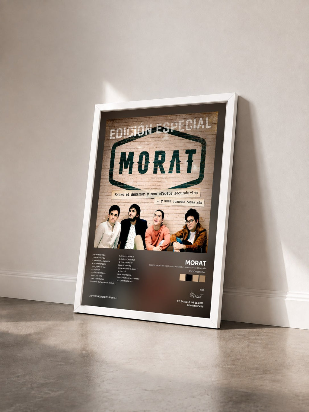 #blanc Sobre El Amor Y Sus Efectos Secundarios... Y Unas Cuantas Cosas Más (Edición Especial) von Morat als gerahmter Kunstdruck von schräg gesehen, weißer Rahmen