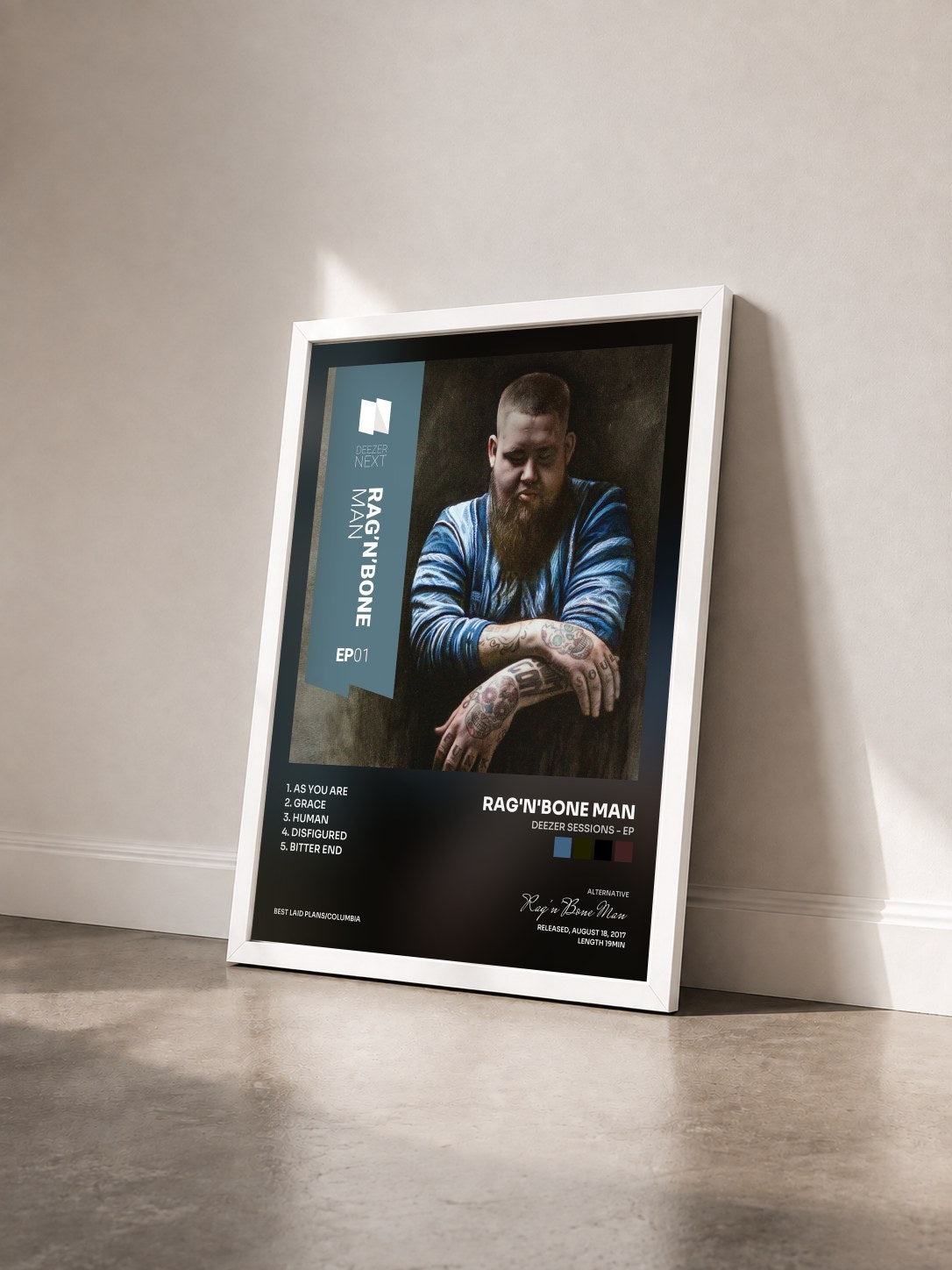 #blanc Tableau de l'album Deezer Sessions - EP de Rag'n'Bone Man vu de trois quarts, cadre blanc