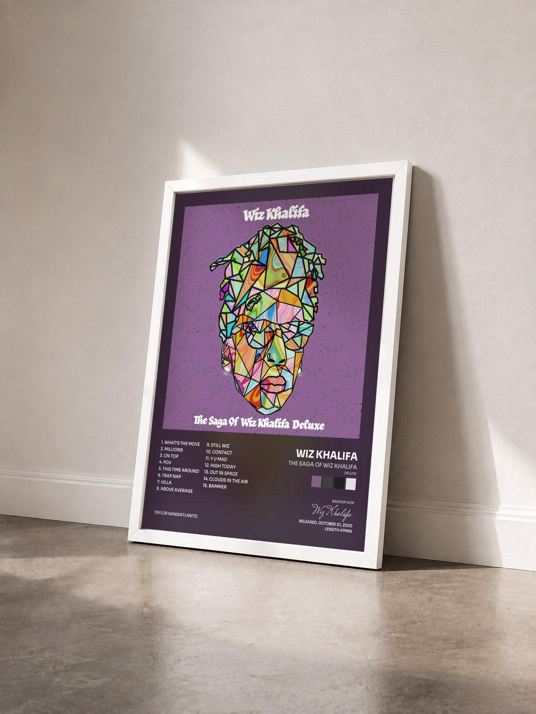 #blanc Tableau de l'album The Saga of Wiz Khalifa (Deluxe) de Wiz Khalifa vu de trois quarts, cadre blanc